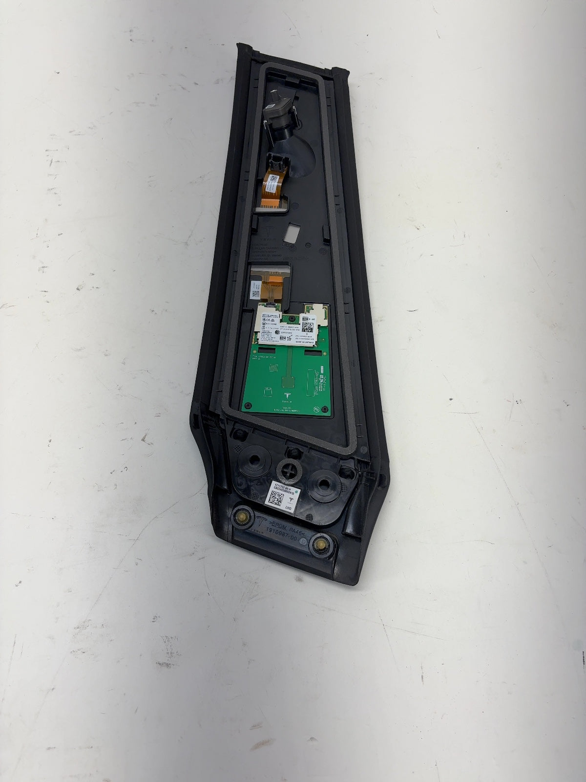 2025 Tesla Model 3 Highland B Pillar Glass W Camera Left 1711762-00-H