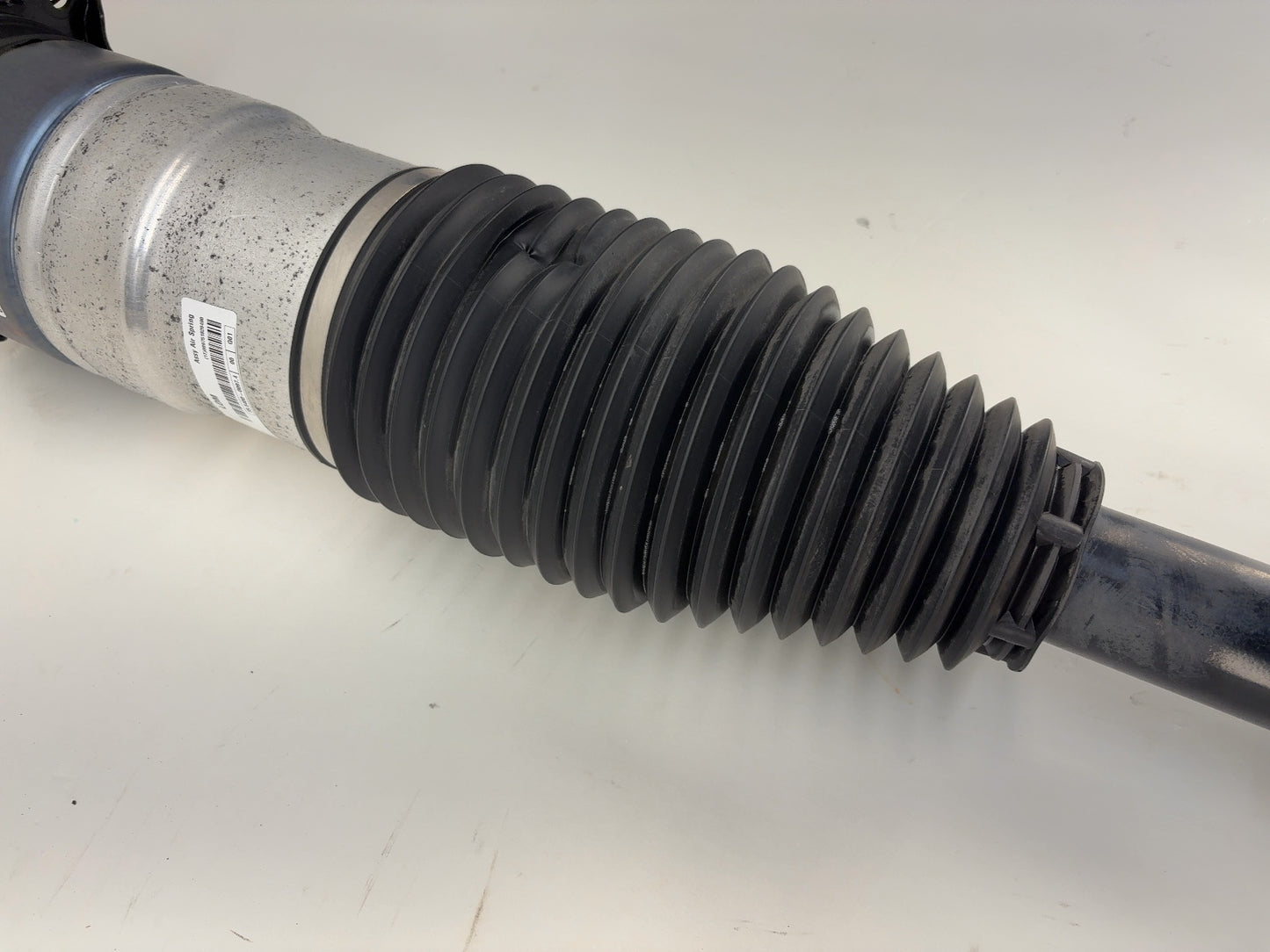 2015 Tesla Model S Rear Left Air Shock 6006352-06-C