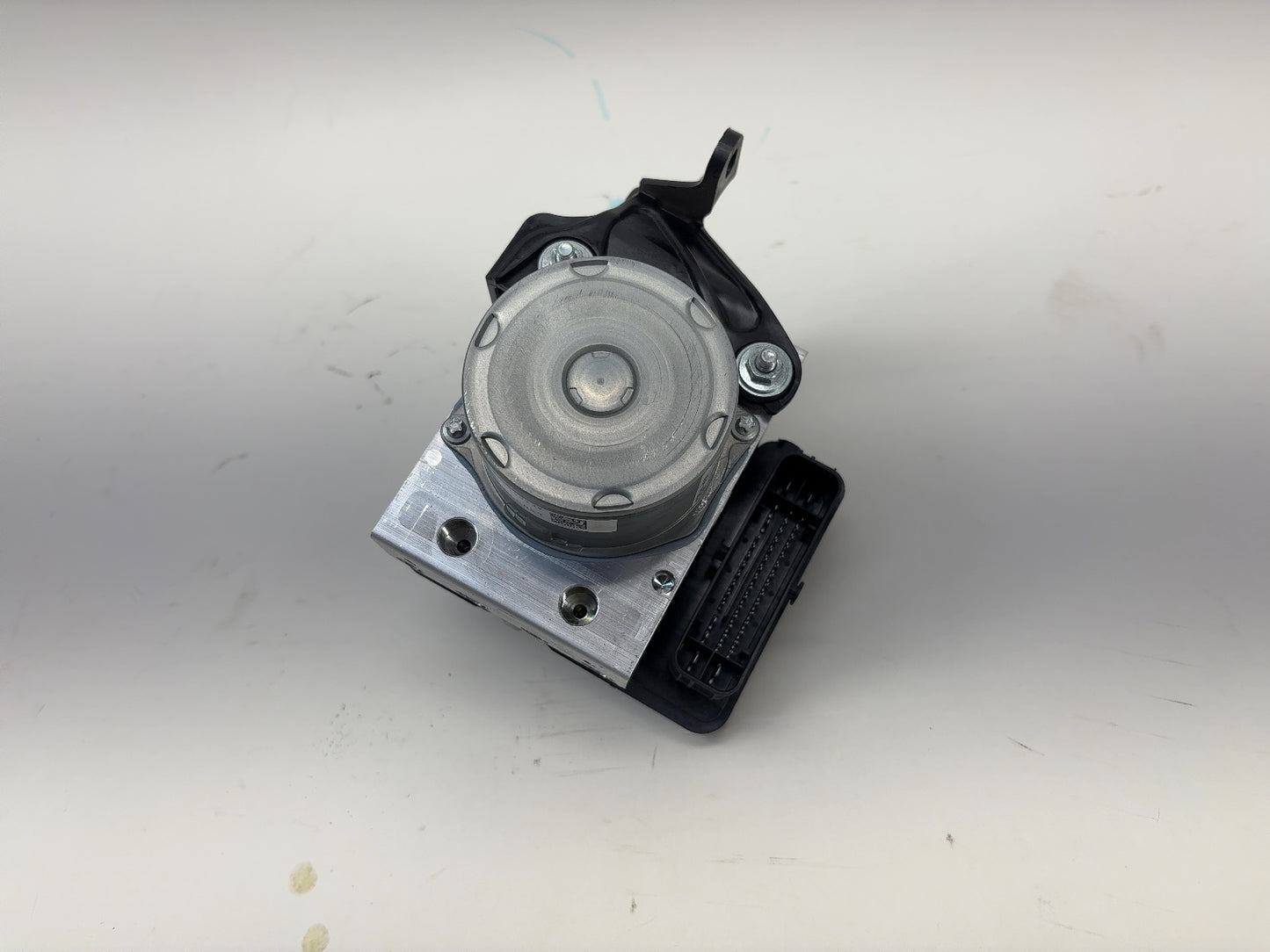 2025 Tesla Model 3 Highland Abs Pump 1103541-00-A