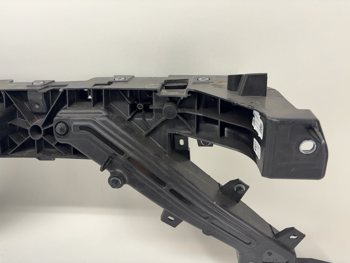 2025 Tesla Model 3 Highland Front End Support 1801913-00-B