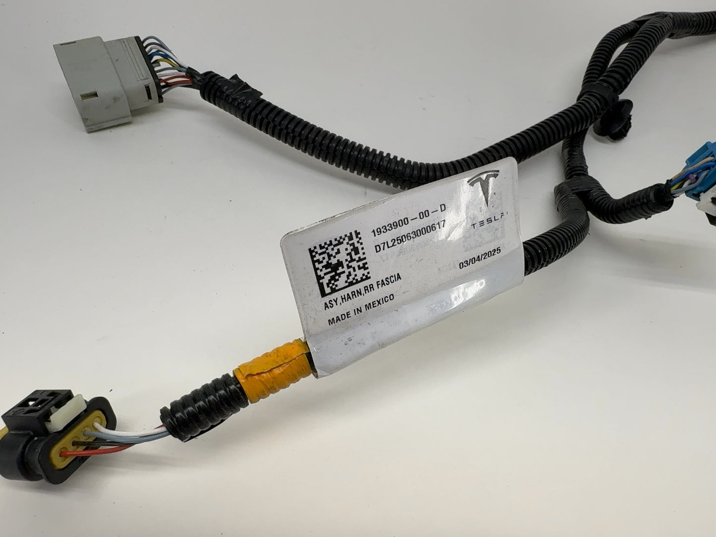 2026 Tesla Model Y Juniper Harness Rear Fascia 1933900-00-D