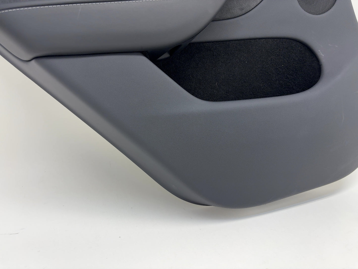 2023-2025 Tesla Model Y Rear Left Door Panel 1997296-00-D