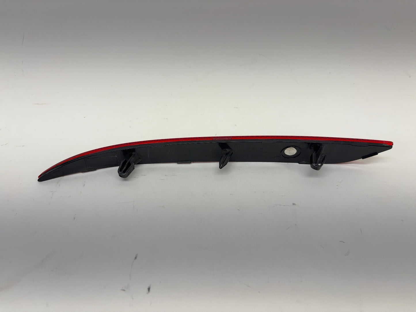 2022 Tesla Model 3 Rear Bumper Reflector Right 1077407-00-A