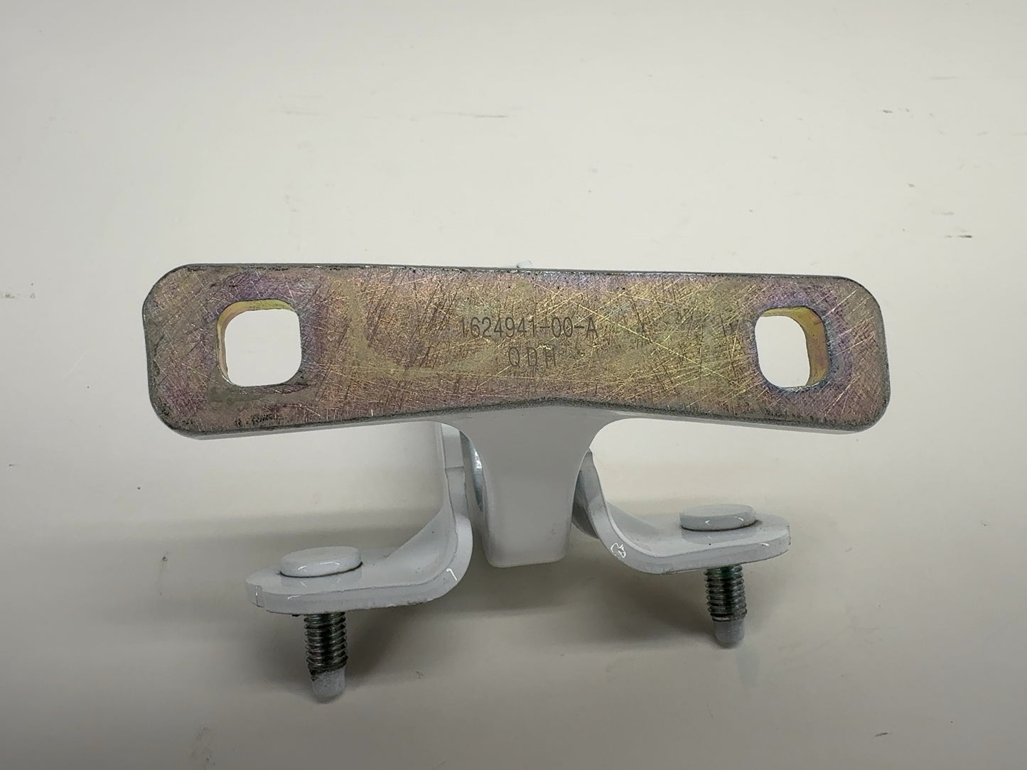2023 Tesla Model Y Trunk Hinge Right 1624941-00-A