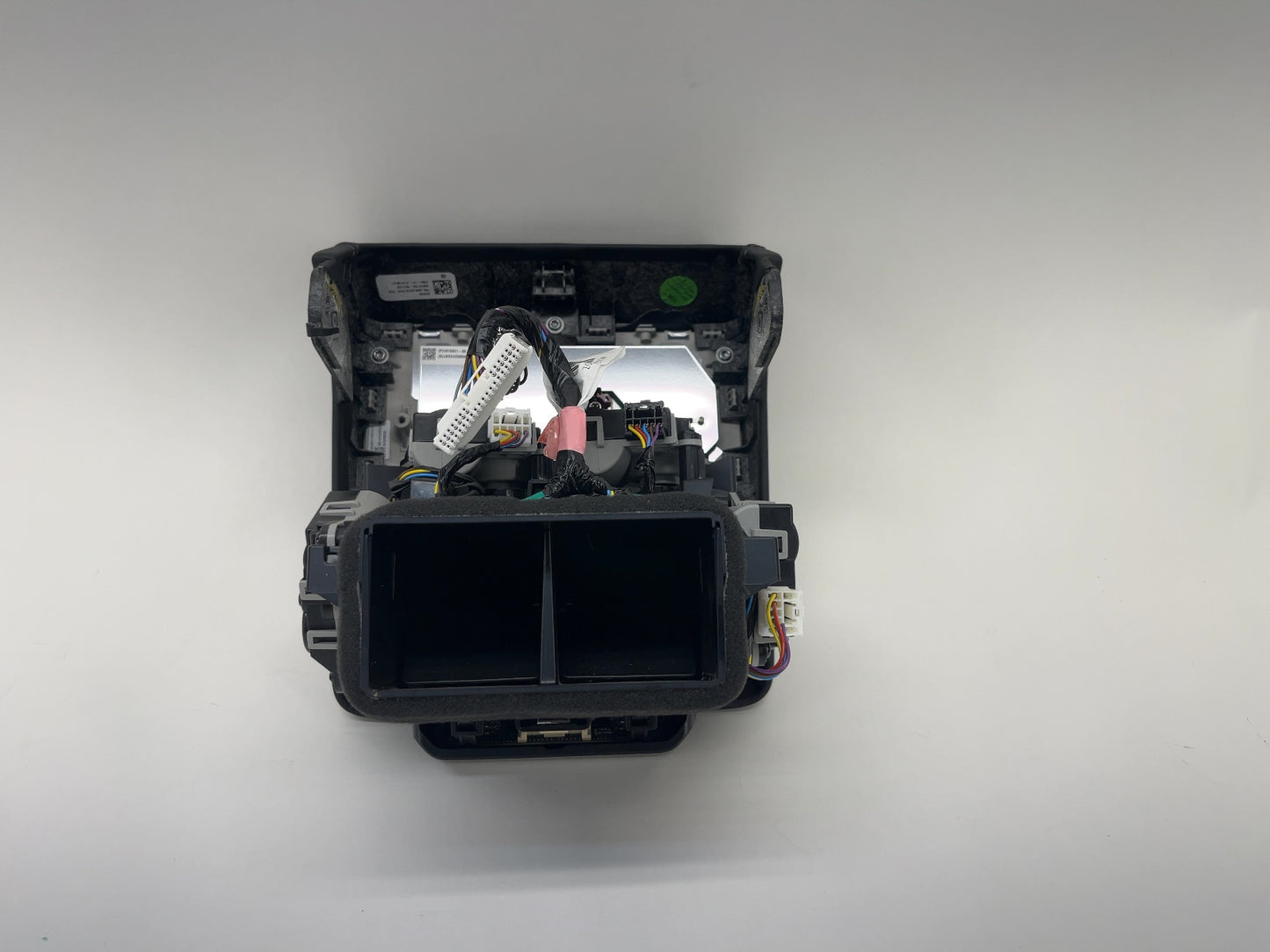 2025-2026 Tesla Model 3 Rear Display 1875931-00-D