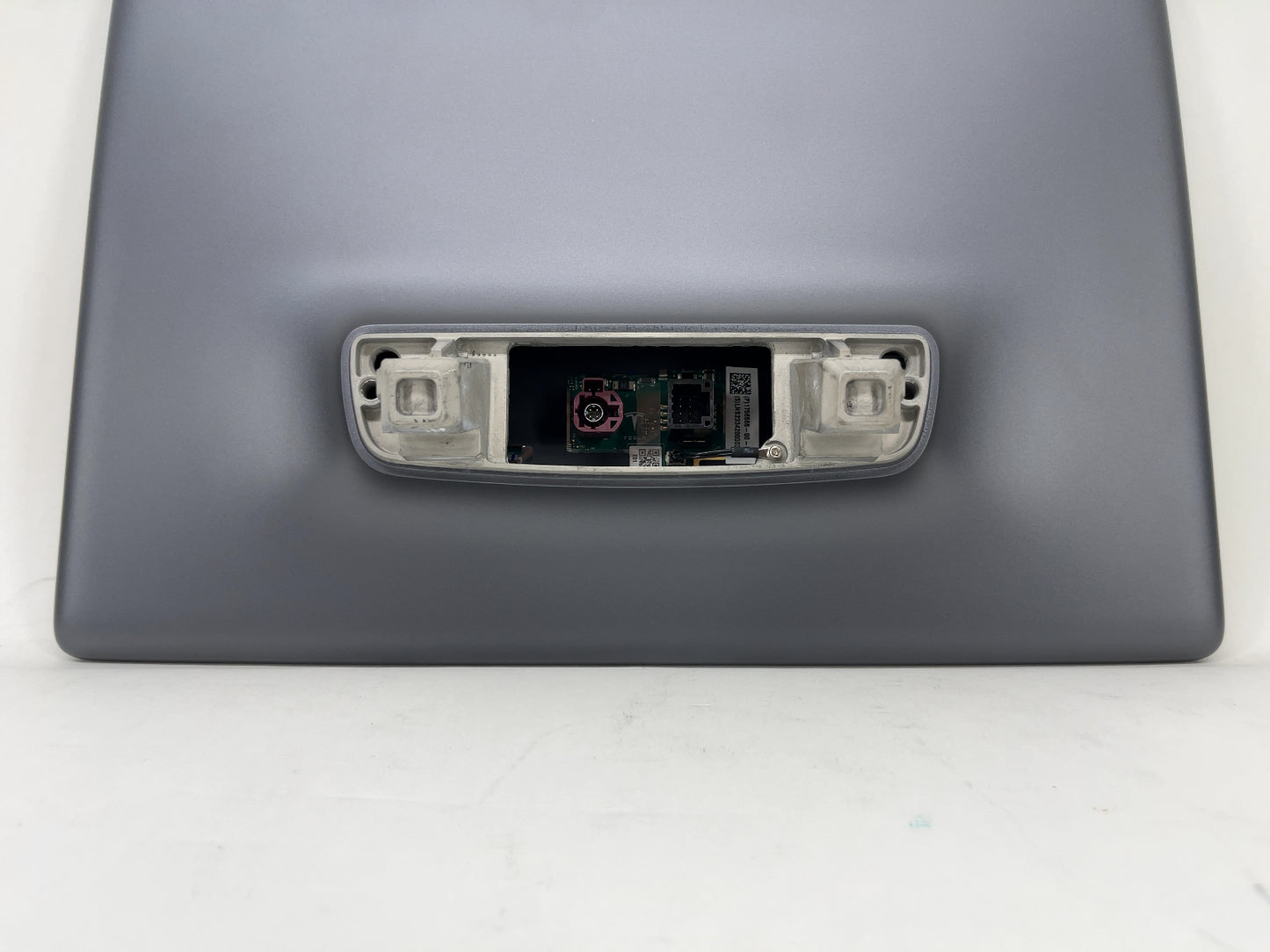 2024-2026 Tesla Model 3 Highland Center Display 1756566-00-D