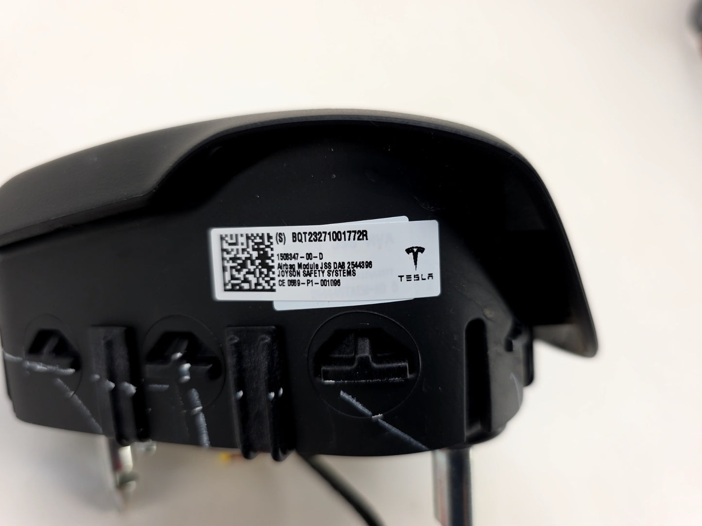 2022-2024 Tesla Model 3 Steering Wheel Airbag 1508347-00-D