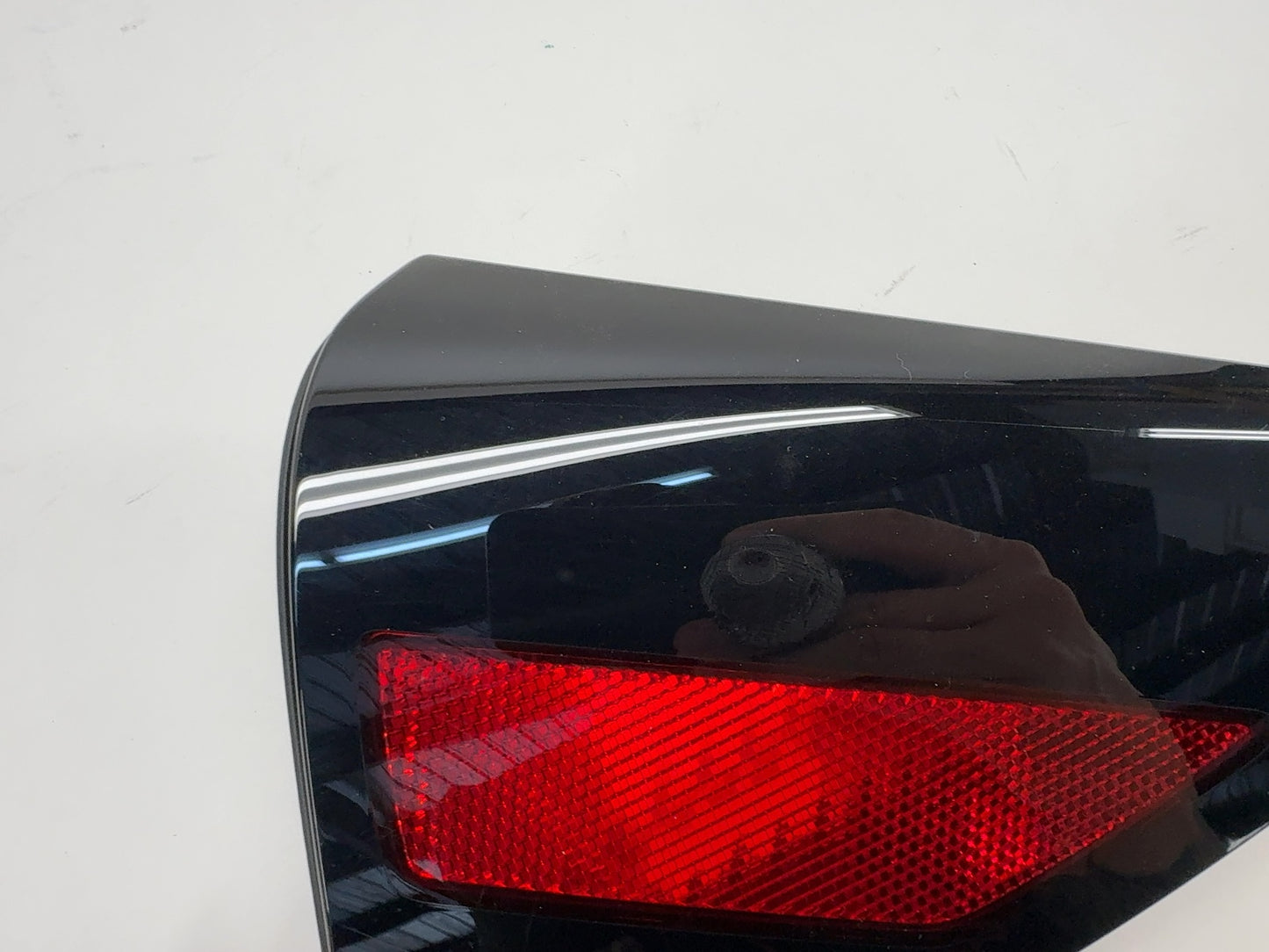 2025 Tesla Model 3 Highland Right Quarter Reflector 1715105-30-A