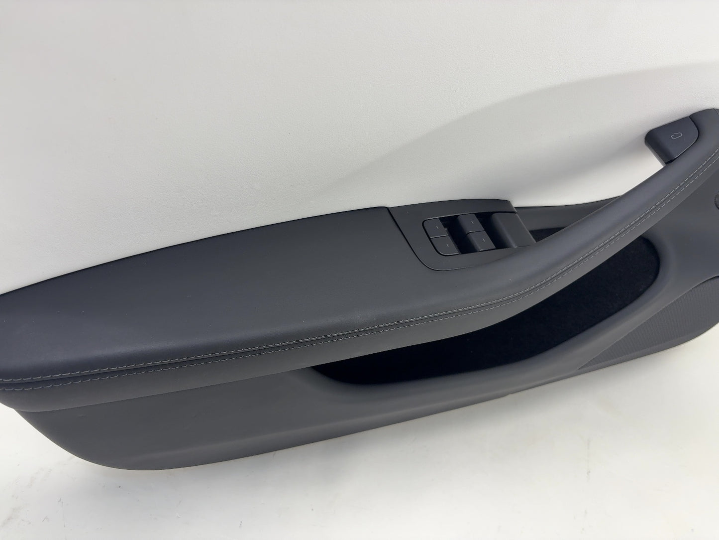 2025 Tesla Model 3 Highland Front Left Door Panel 1776733-20-E