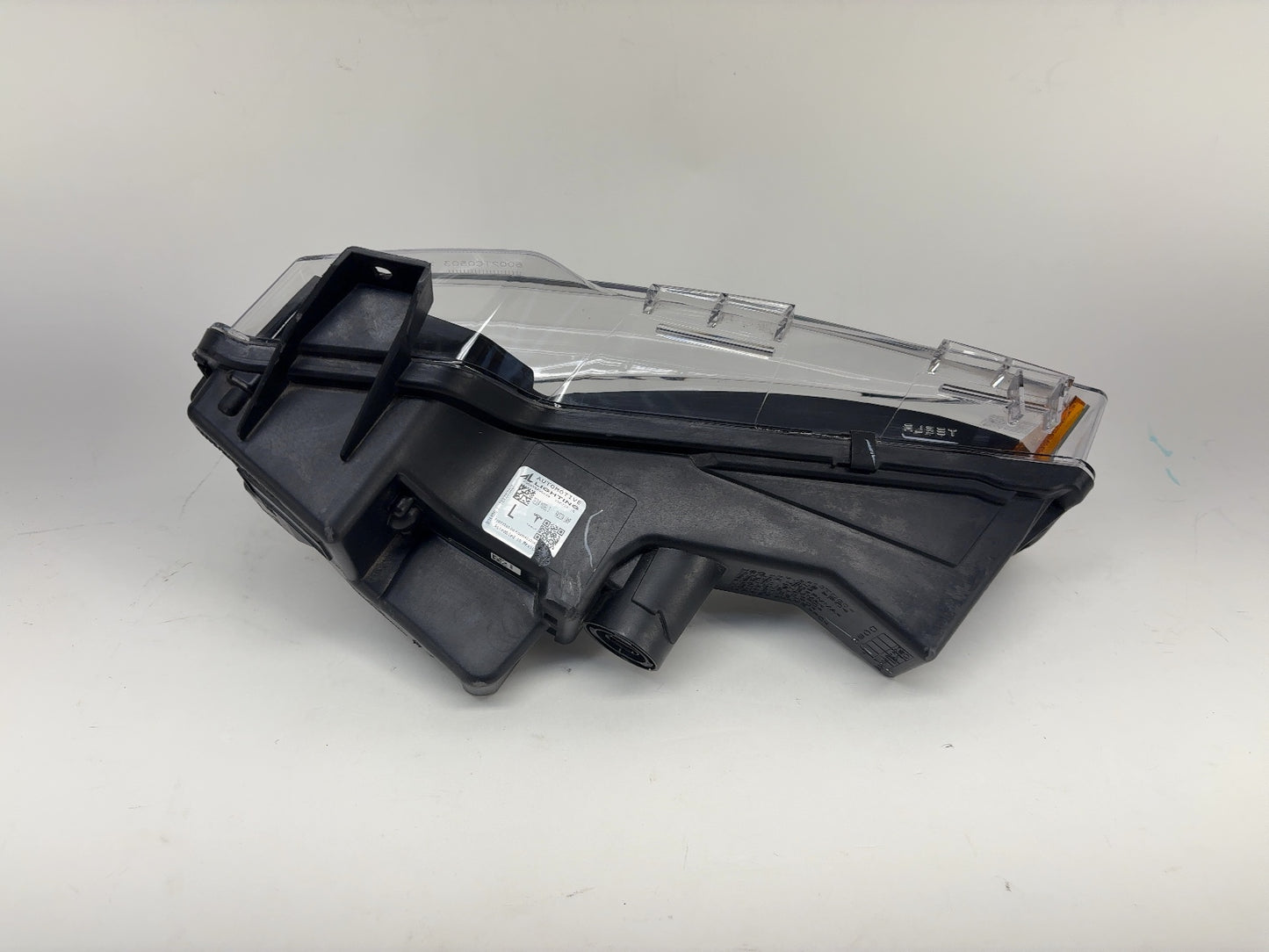 2021-2023 Tesla Model 3 Front Left Fog Lamp Base 1077389-00-F