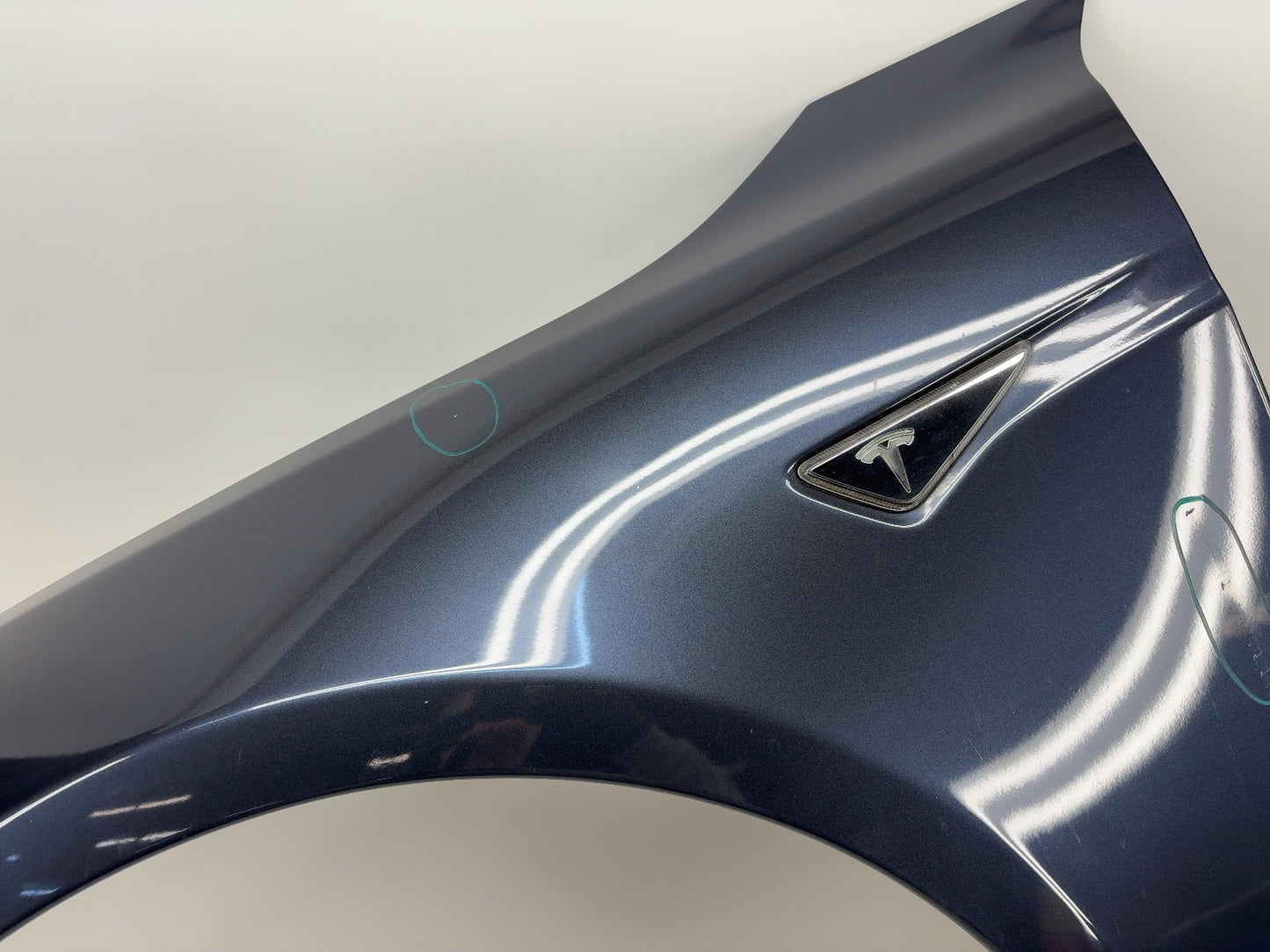 2015 Tesla Model S Left Fender 6008022-E0-D