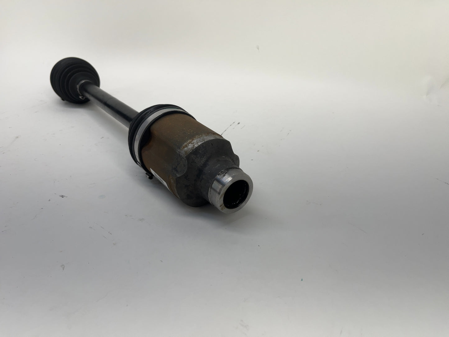 2015 Tesla Model S Front Right Axle Shaft 1030616-00-A