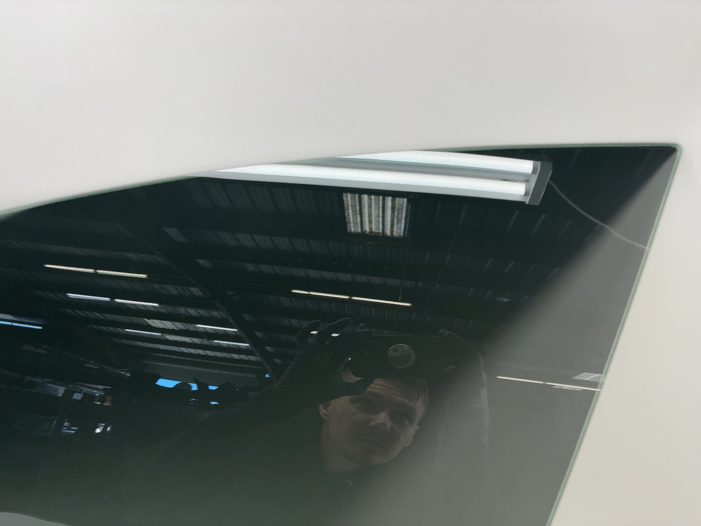 2024-2025 Tesla Model 3 Highland Front Left Door Glass Laminated 1768719-00-D