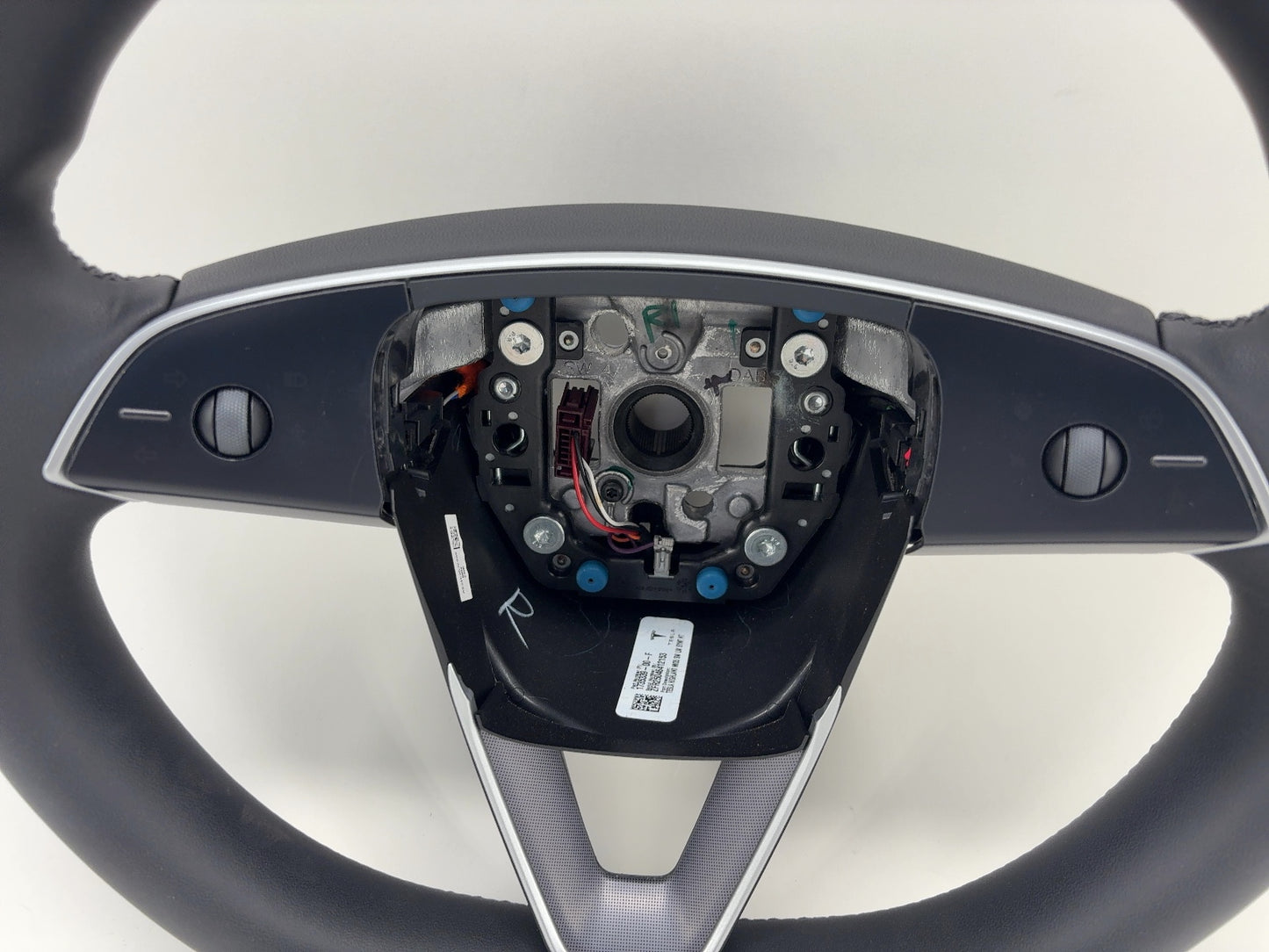 2024-2025 Tesla Model 3 Highland Steering Wheel Heated 1735339-00-F