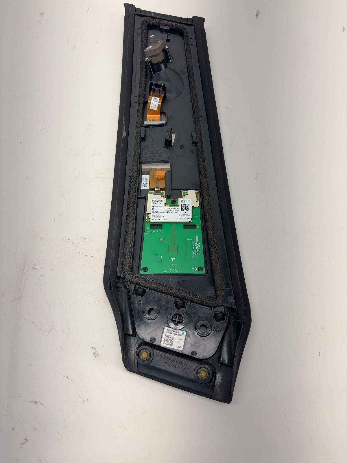 2025 Tesla Model 3 Highland B Pillar Glass W Camera Left 1711762-00-H