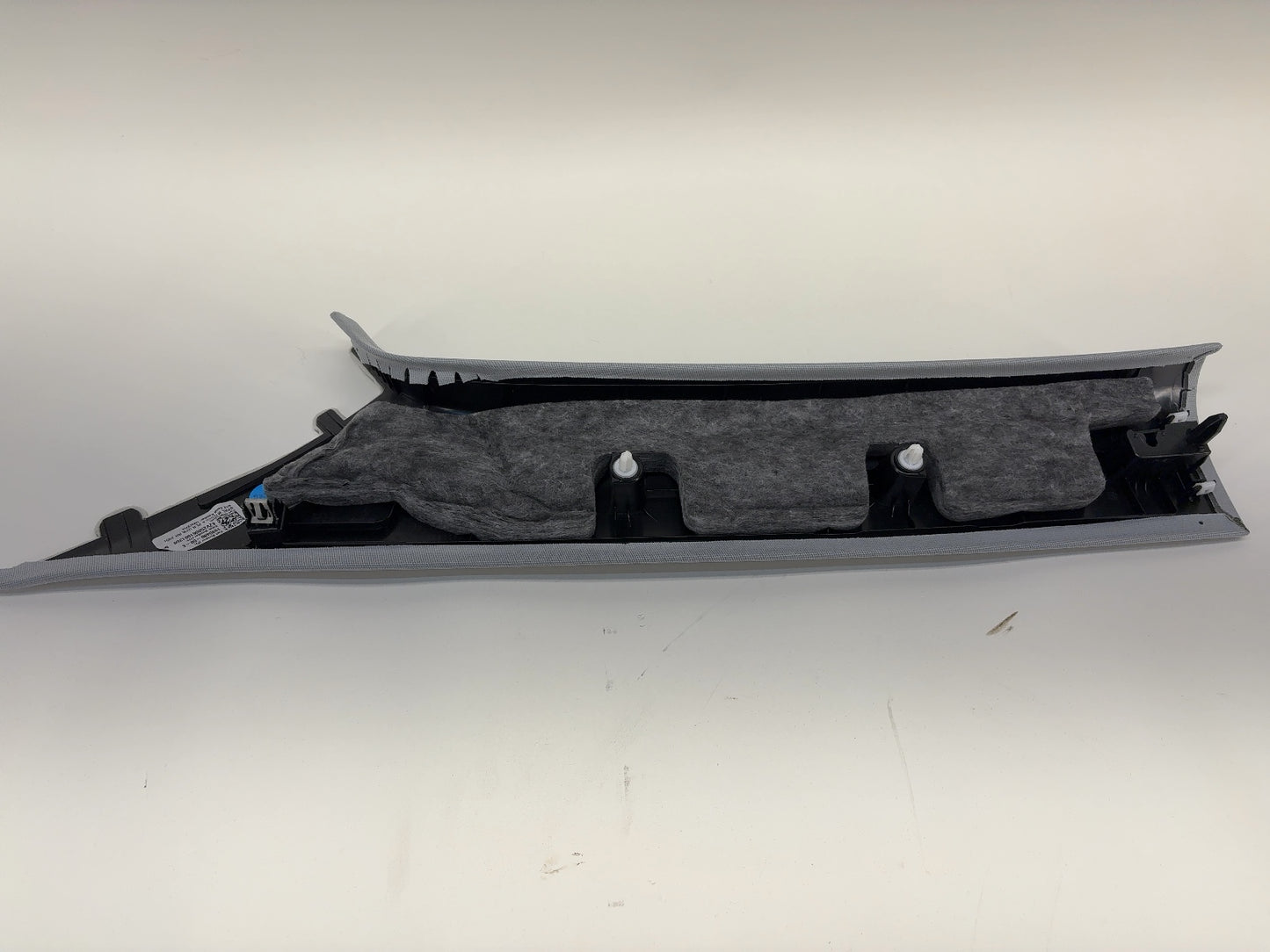 2026 Tesla Model Y Juniper A Pillar Upper Trim Right 1935480-50-E