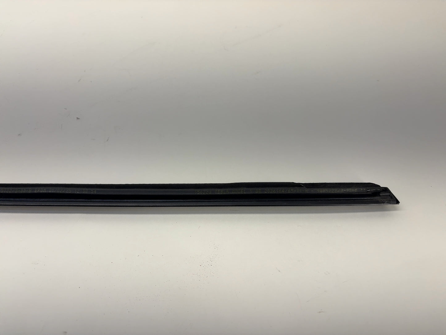 2026 Tesla Model Y Juniper Rear Right Door Belt Molding 2022812-21-A