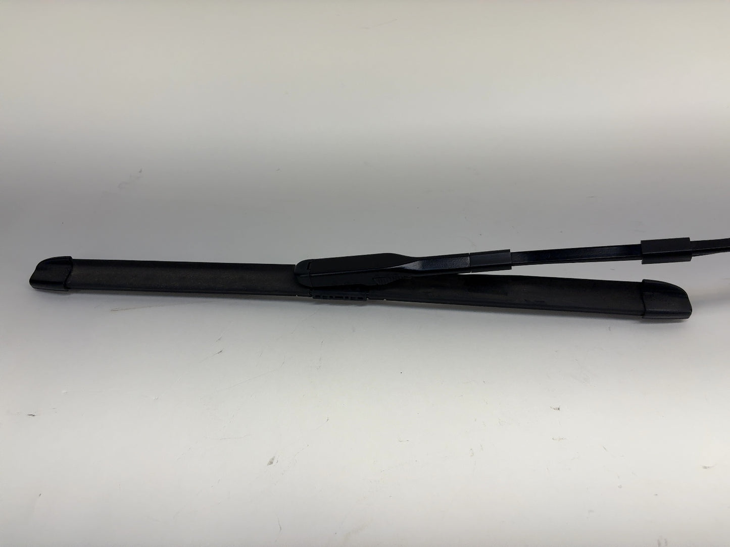 2020 Tesla Model X Wiper Arm And Blade Passenger Right 1046670-00-C