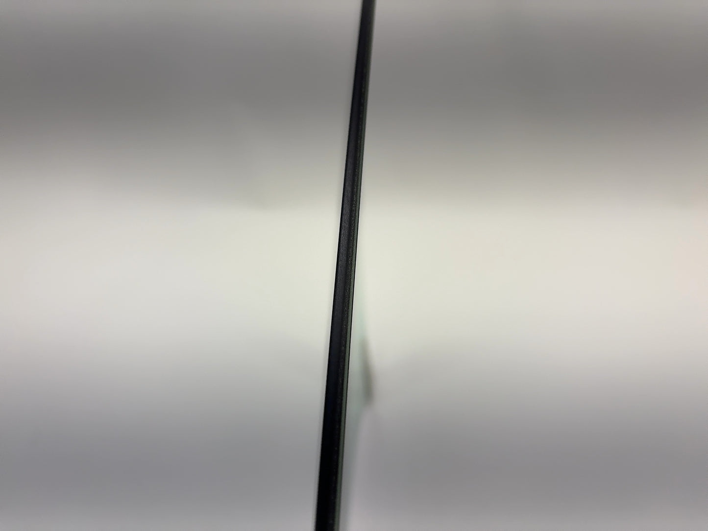 2024-2025 Tesla Model 3 Highland Front Right Door Glass Laminated 1773076-00-D