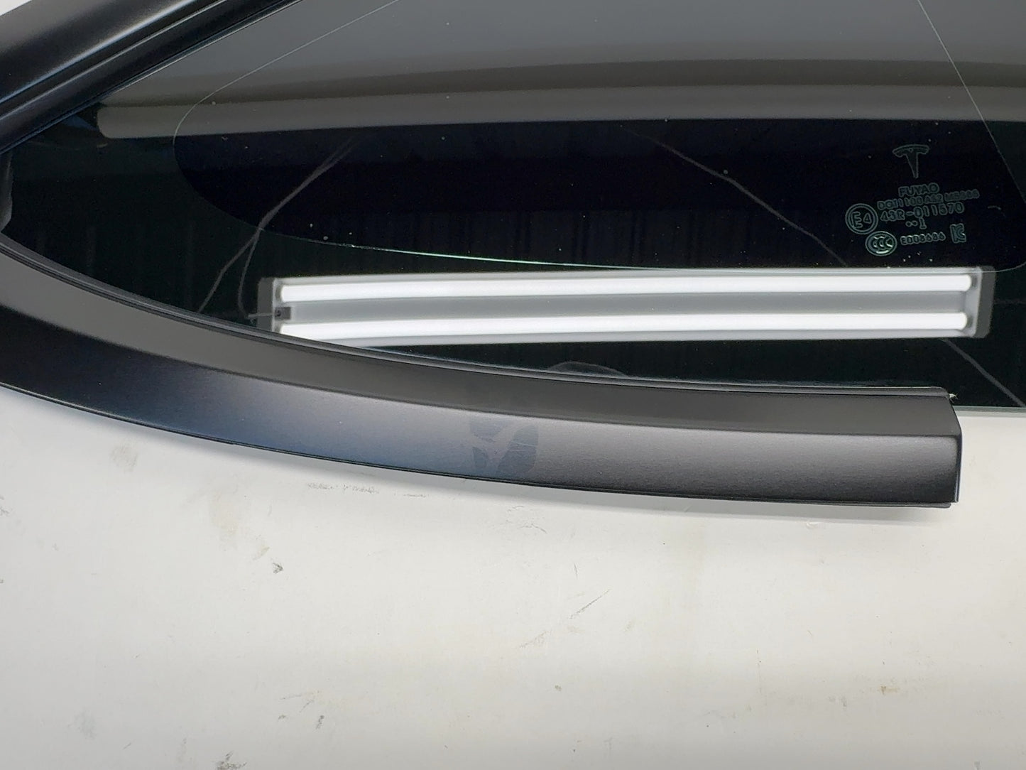 2021-2023 Tesla Model 3 Left Quarter Glass 1514978-01-C