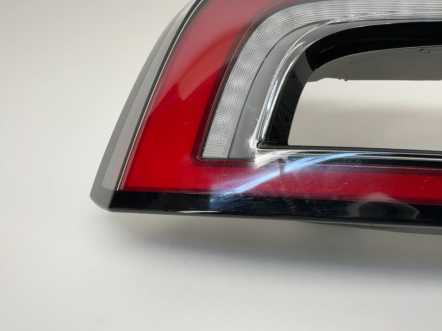 2024-2025 Tesla Model 3 Highland Tail Lamp Liftgate Trunk Left 1691498-00-F