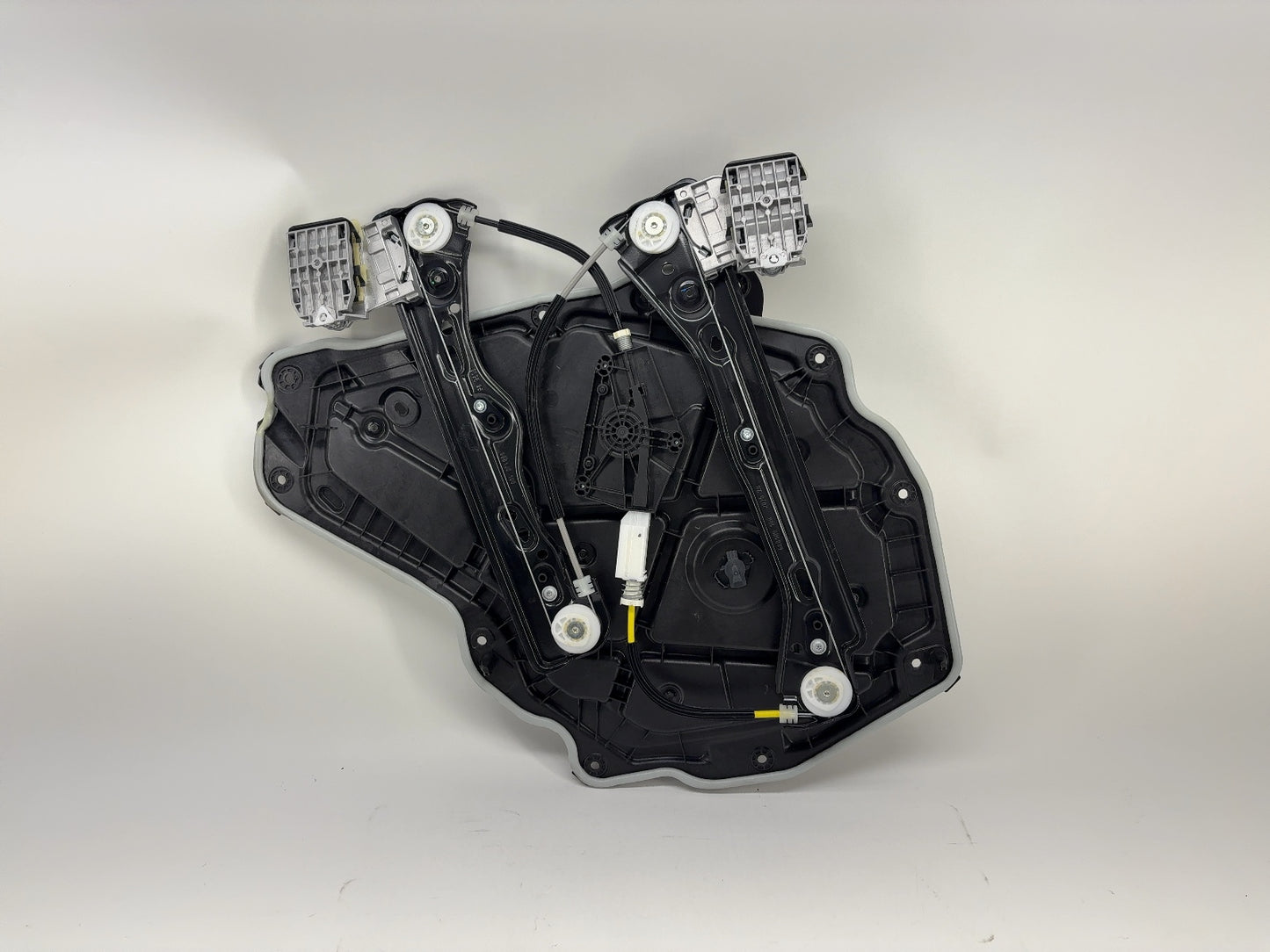 2026 Tesla Model Y Juniper Rear Right Window Regulator 2005481-02-A