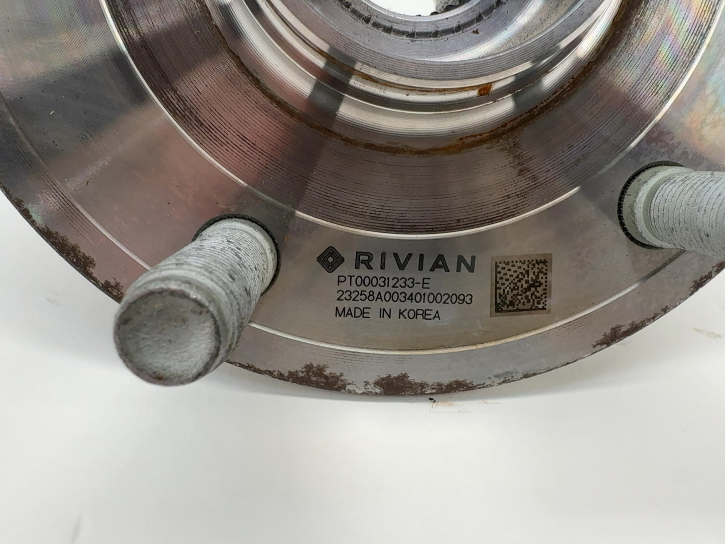2023 Rivian R1S R1T Front Left Or Right Wheel Hub PT00032233-E
