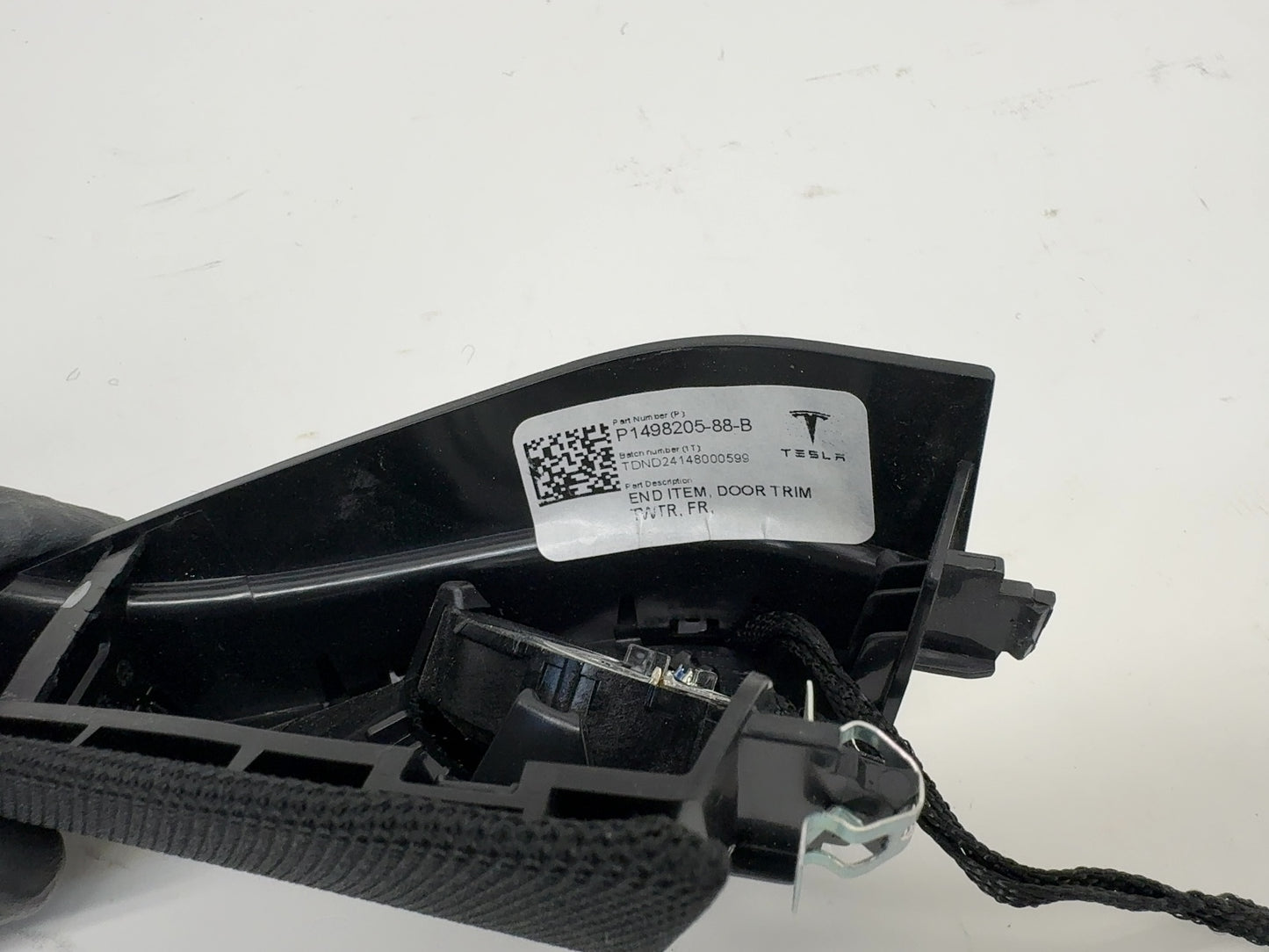 2024 Tesla Model Y Door Trim Tweeter Front Right 1498205-88-B