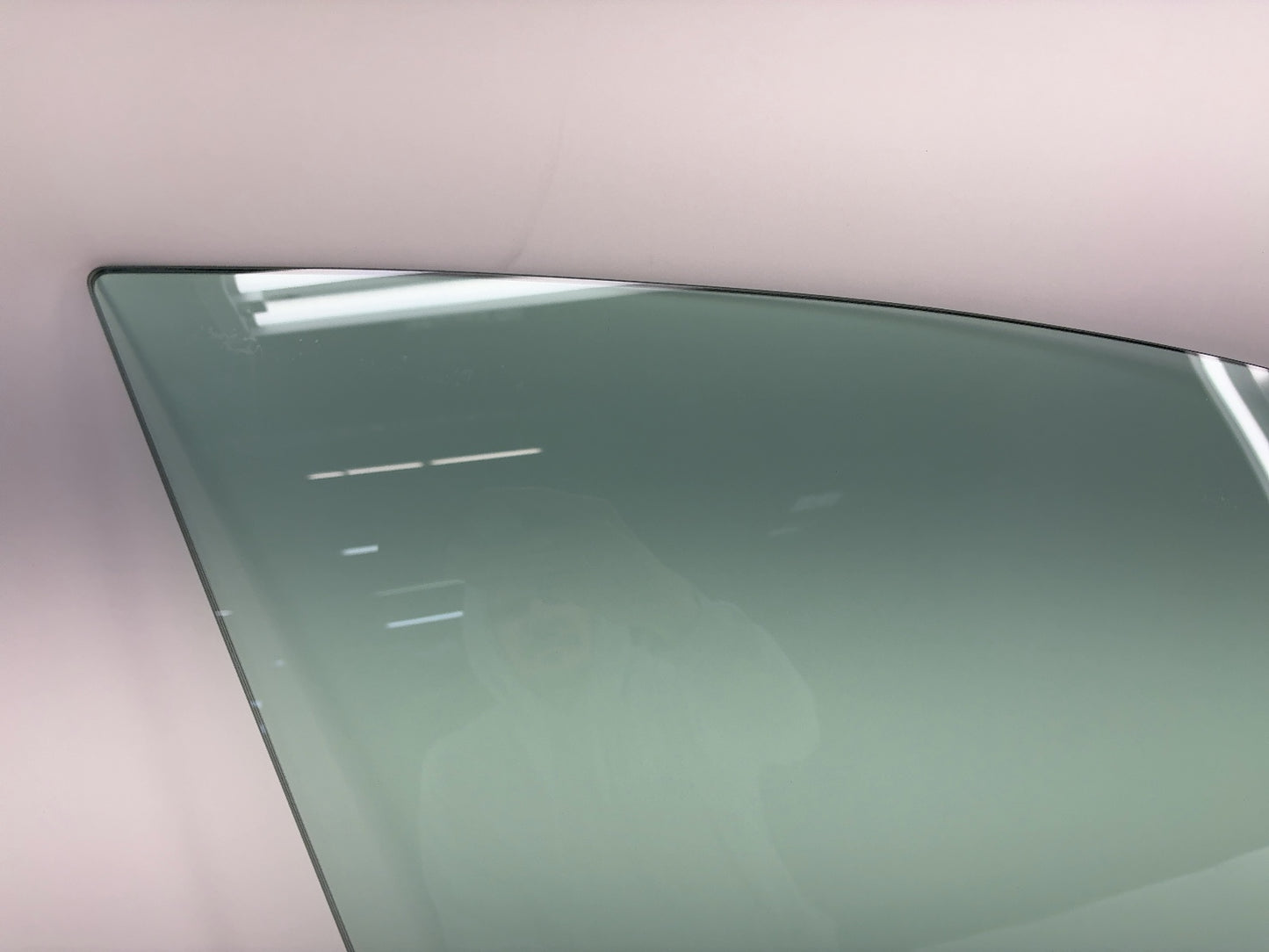 2023-2026 Tesla Model Y Front Right Door Glass Laminated 1906069-00-A