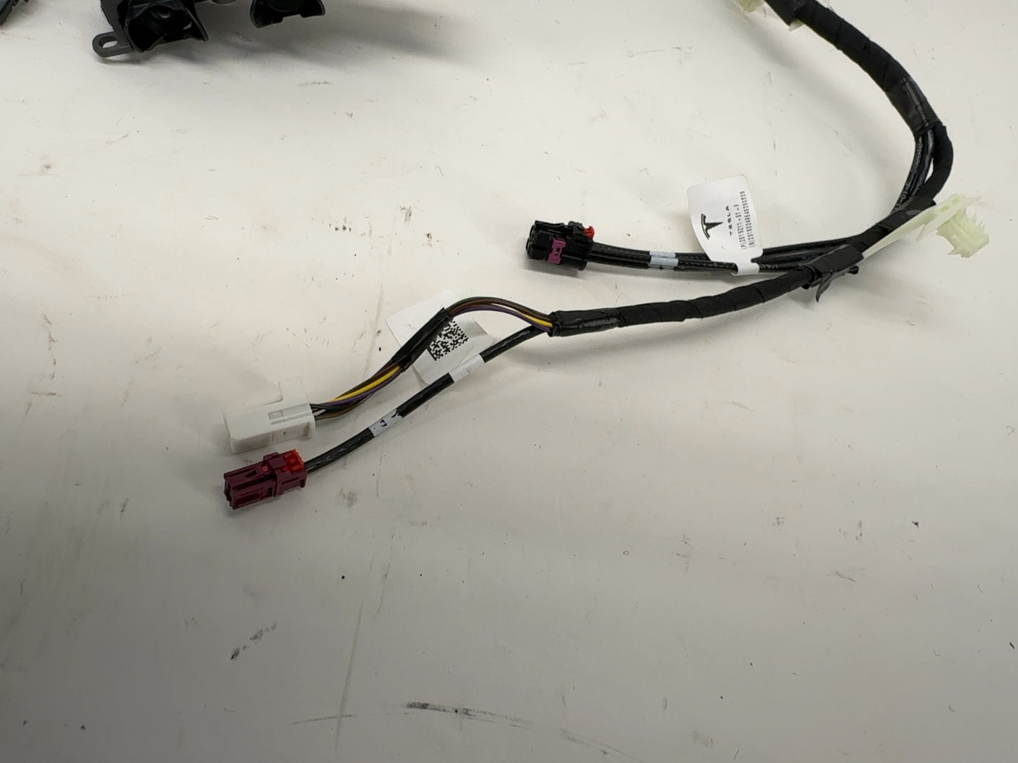 2026 Tesla Model Y Juniper Windshield Harness With Camera 1933918-00-B