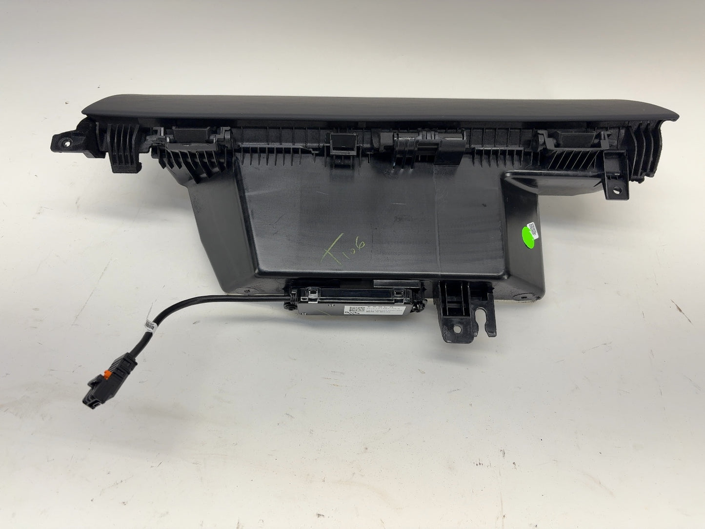 2026 Tesla Model Y Juniper Glove Box 1935933-58-D
