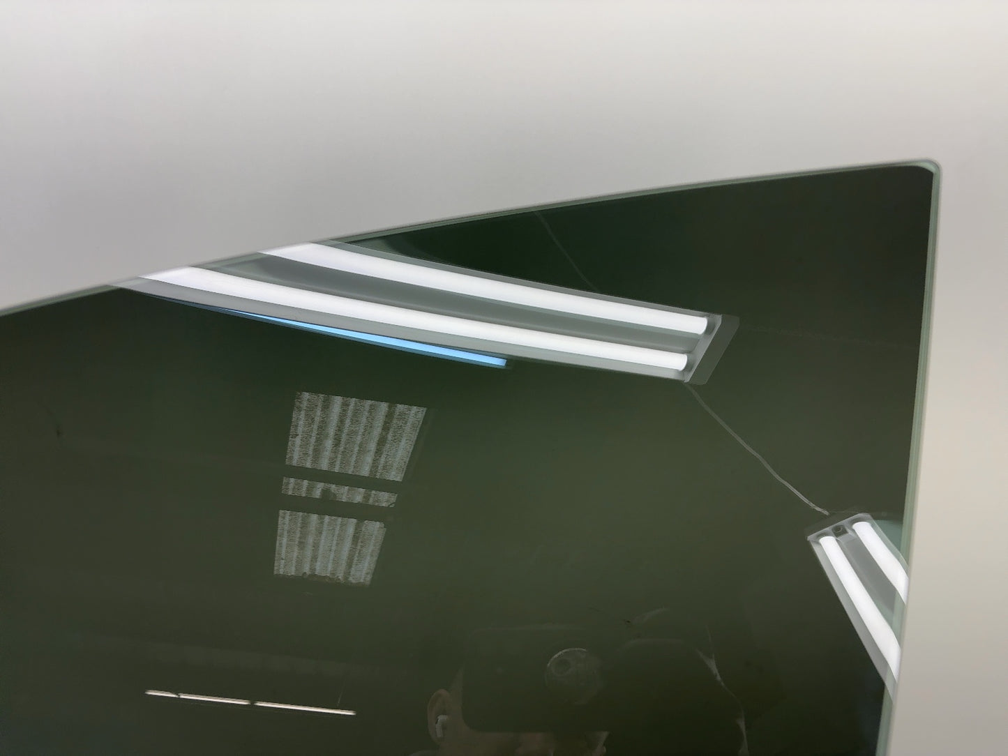 2024-2025 Tesla Model 3 Highland Front Left Door Glass Laminated 1768719-00-D