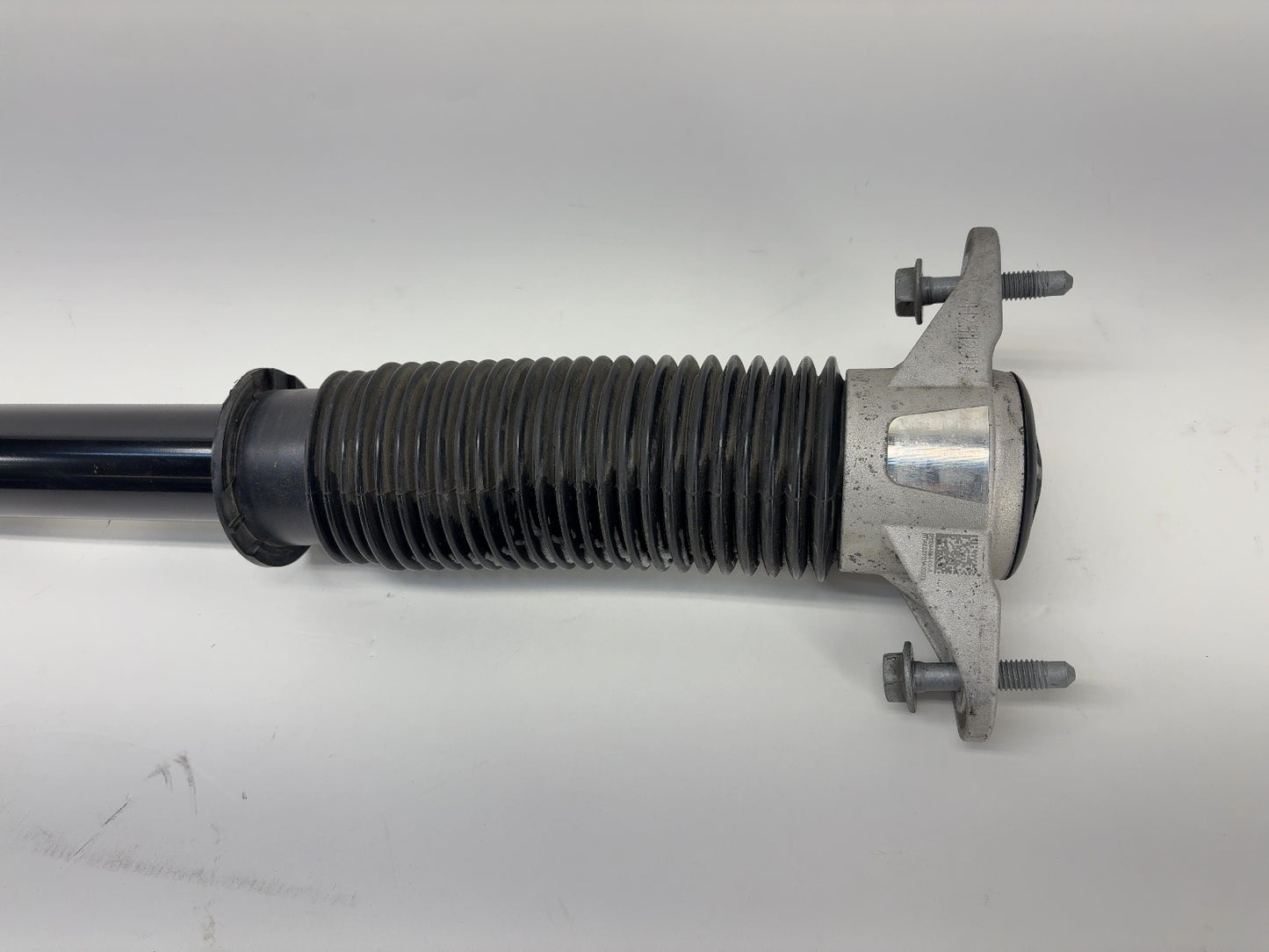 2023 Tesla Model Y Rear Strut Absorber 1188465-00-F