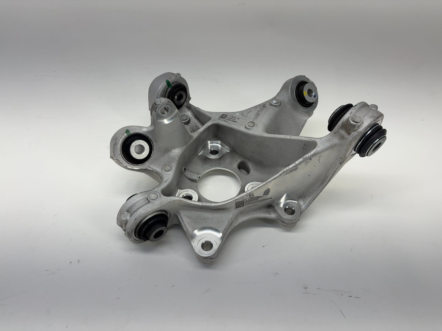 2024-2025 Tesla Model 3 Highland Rear Left Knuckle 1344411-10-D