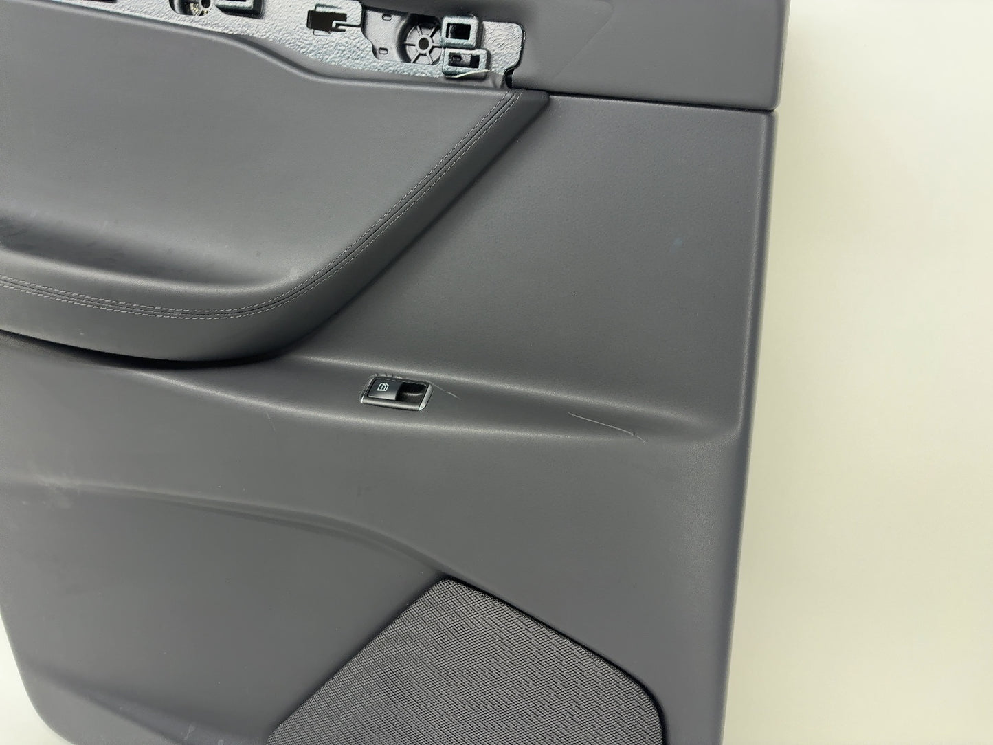 2018 Tesla Model X Rear Left Door Panel Black 1058003-21-I