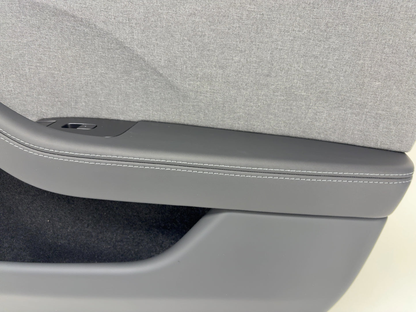 2025 Tesla Model 3 Highland Front Right Door Panel 1776740-20-E