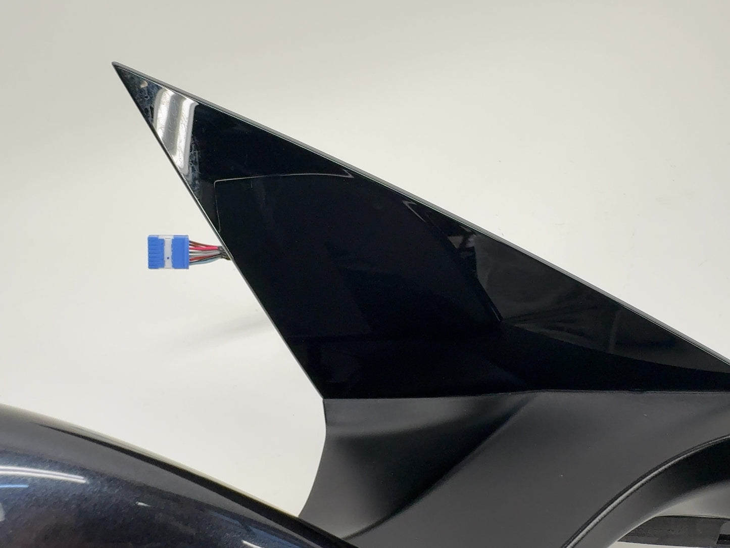 2025 Tesla Model 3 Highland Front Right Door Mirror Assembly 1592032-00-H