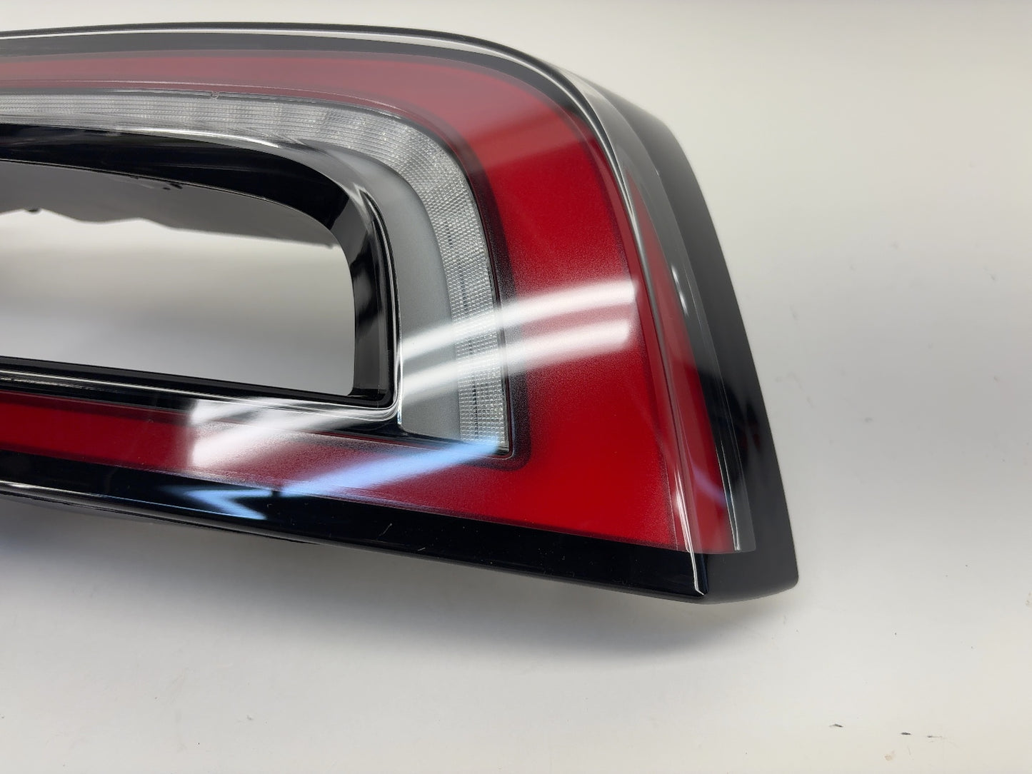 2024-2025 Tesla Model 3 Highland Tail Lamp Liftgate Trunk Right 1691500-00-F