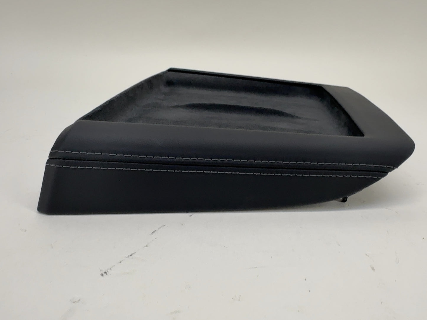 2025-2026 Tesla Model 3 Highland Wireless Charging Module & Pad 1761810-00-C