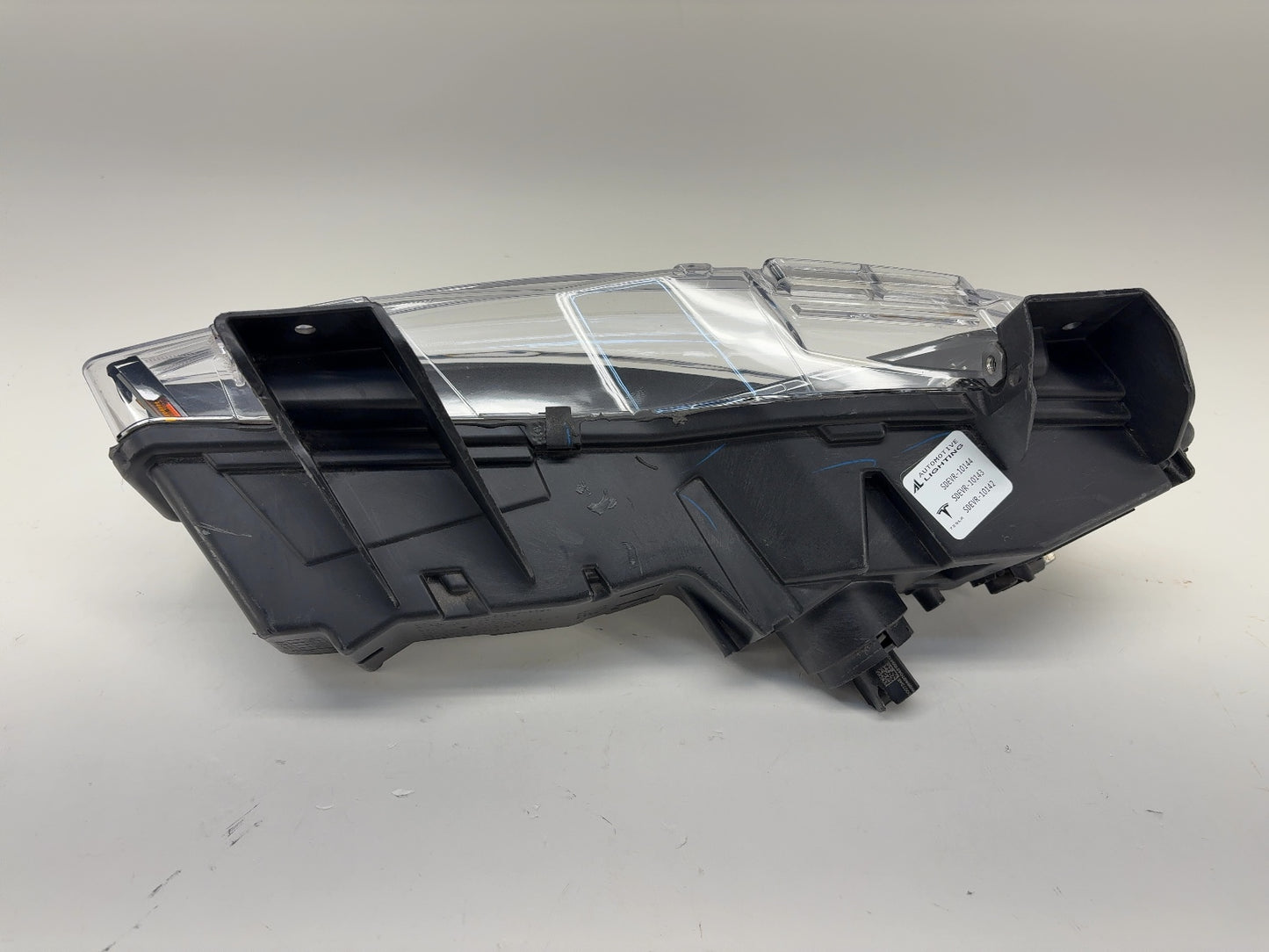 2021 Tesla Model X Front Right Foglamp 1621195-00-C