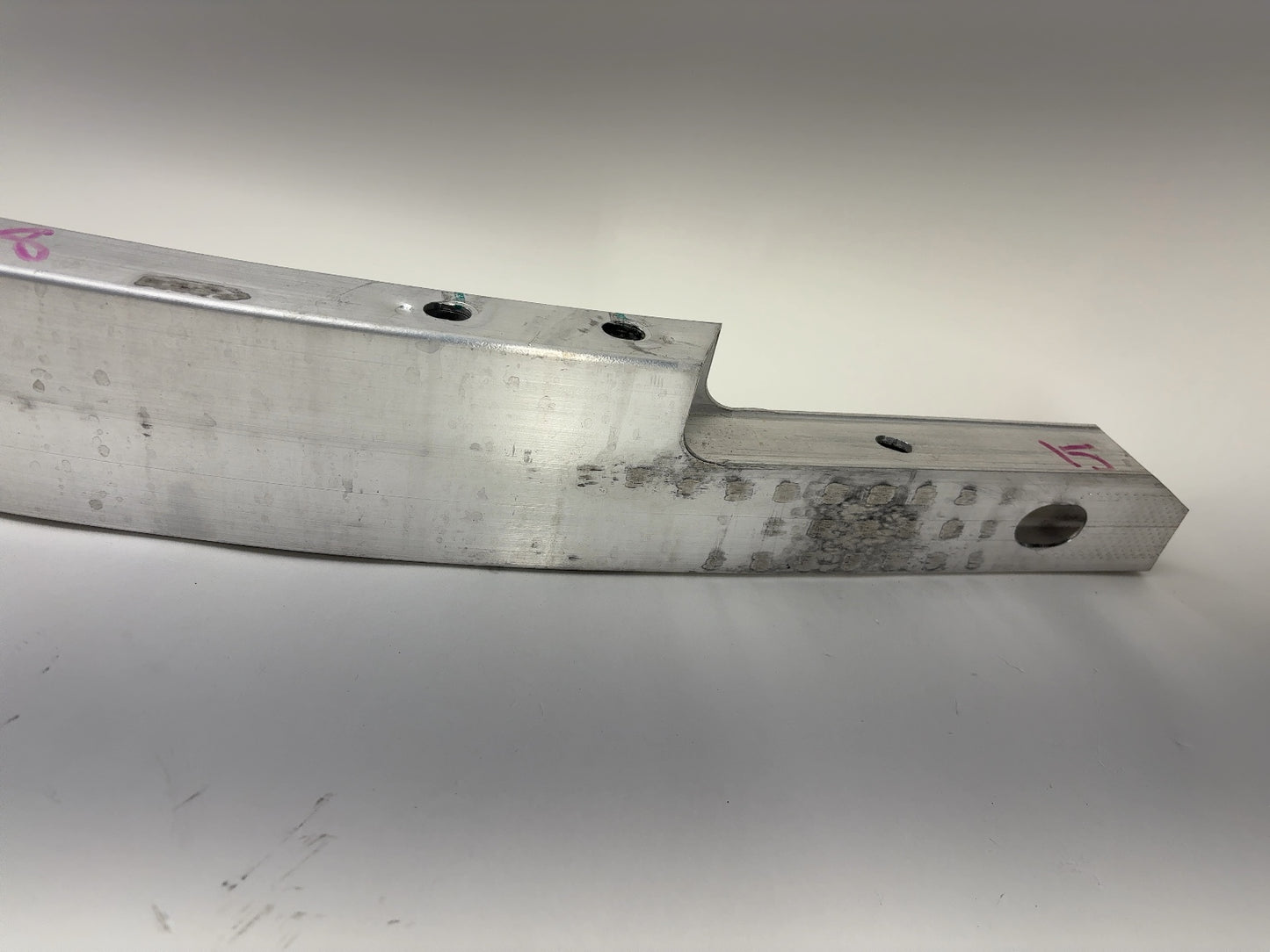 2018 Tesla Model 3 Front Bumper Beam 1104667-98-D
