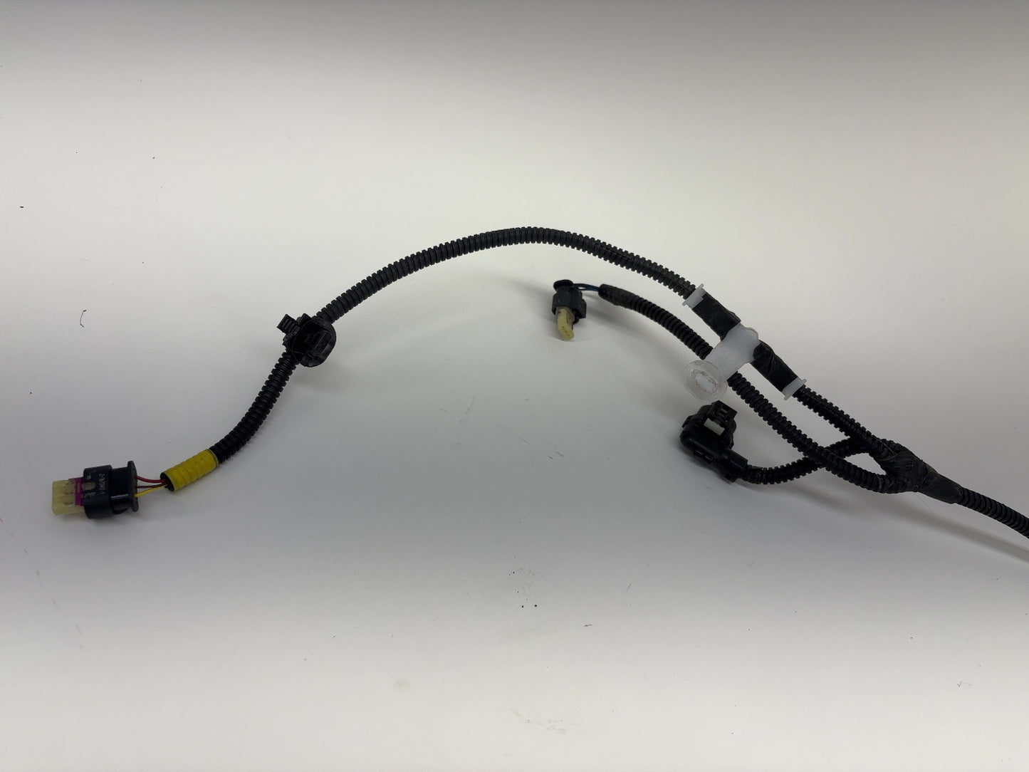 2018 Tesla Model 3 Front Bumper Harness 1067958-00-E