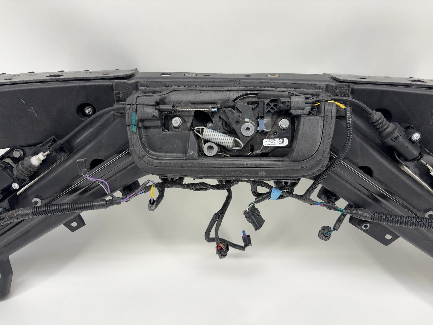 2018-2023 Tesla Model 3 Radiator Support Assembly 1110240-00-B