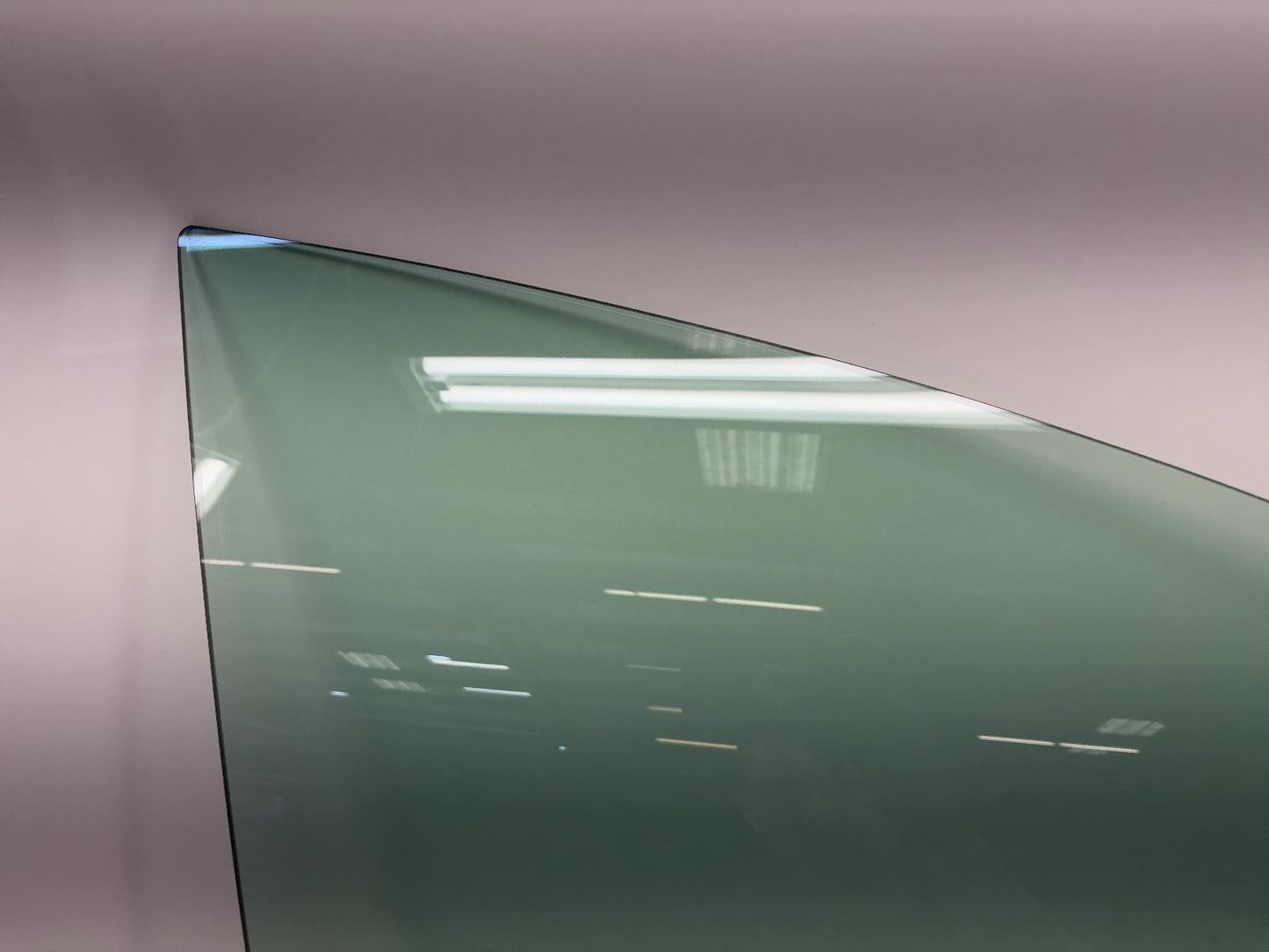 2021-2023 Tesla Model 3 Front Right Door Glass Laminated 1568569-00-C