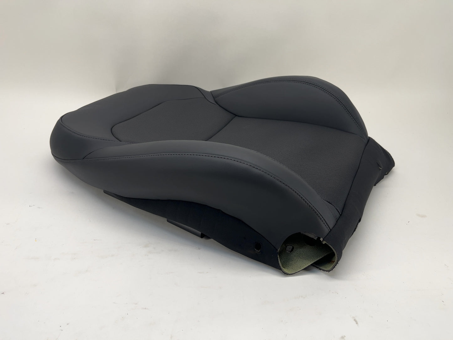 2025 Tesla Model Y Juniper Front Right Seat Upper Cushion 2048707-01-D