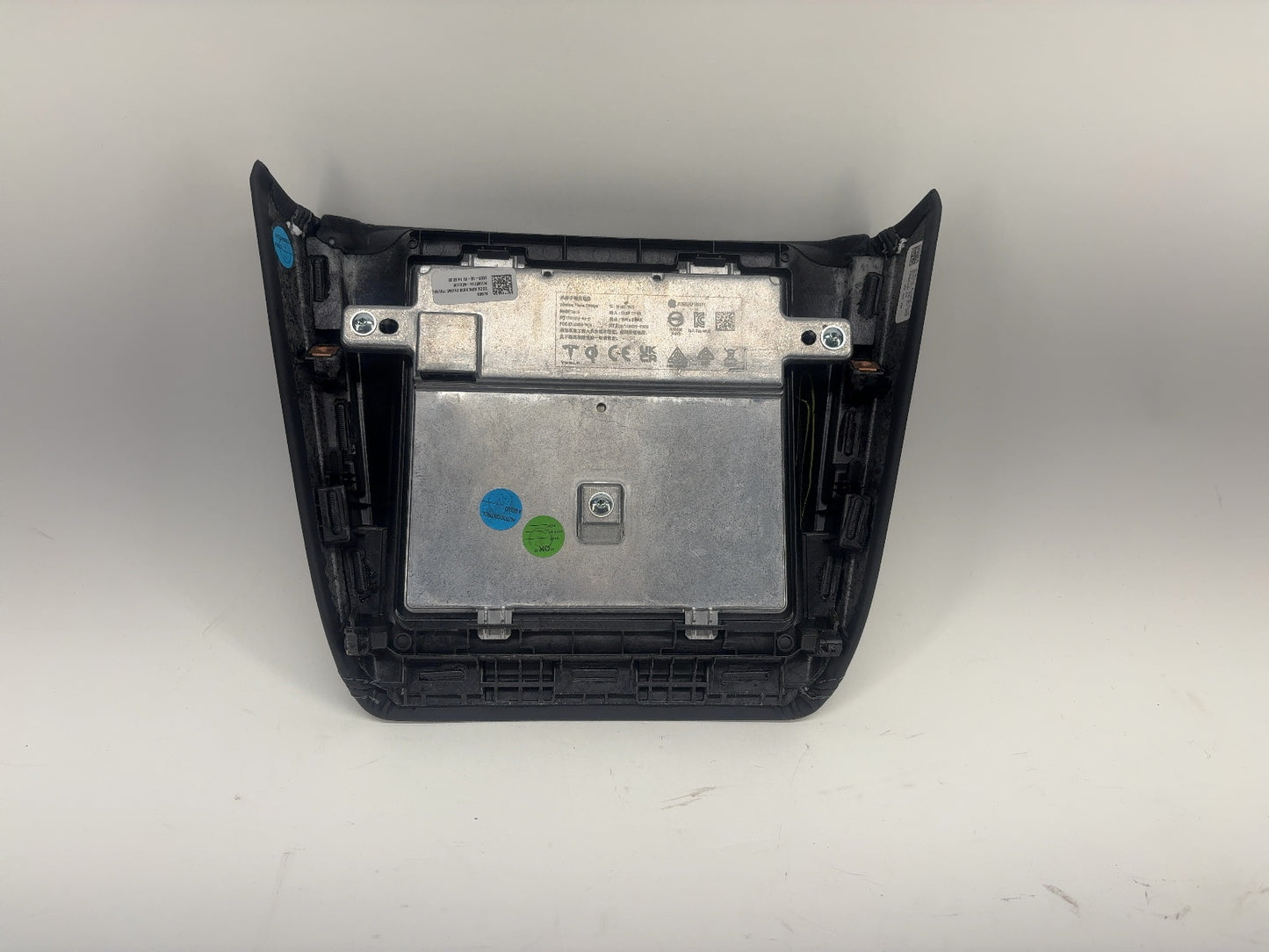 2025-2026 Tesla Model 3 Highland Wireless Charging Module & Pad 1761810-00-C
