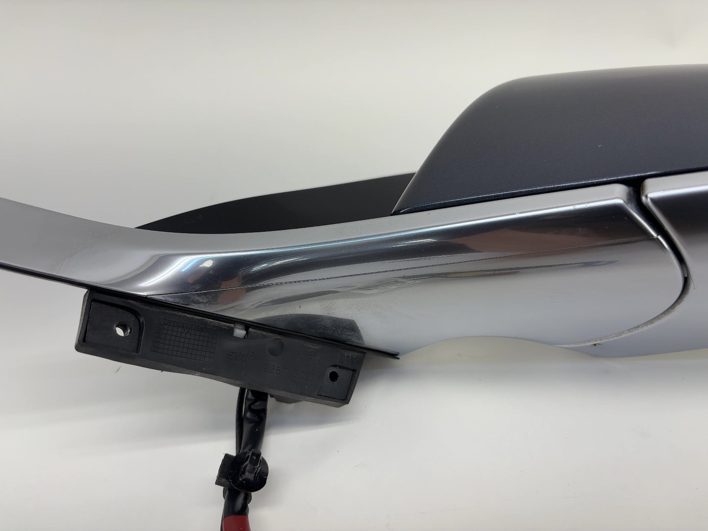2017 Tesla Model 3 Front Left Door Mirror Assembly 1110777-98-E