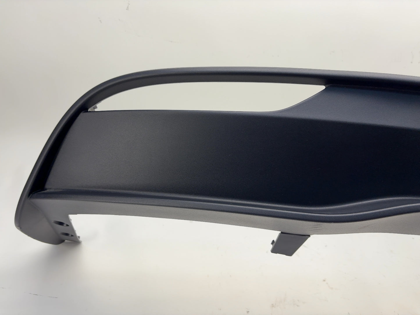 2025 Tesla Model 3 Highland Rear Bumper Lower 1582581-00-D