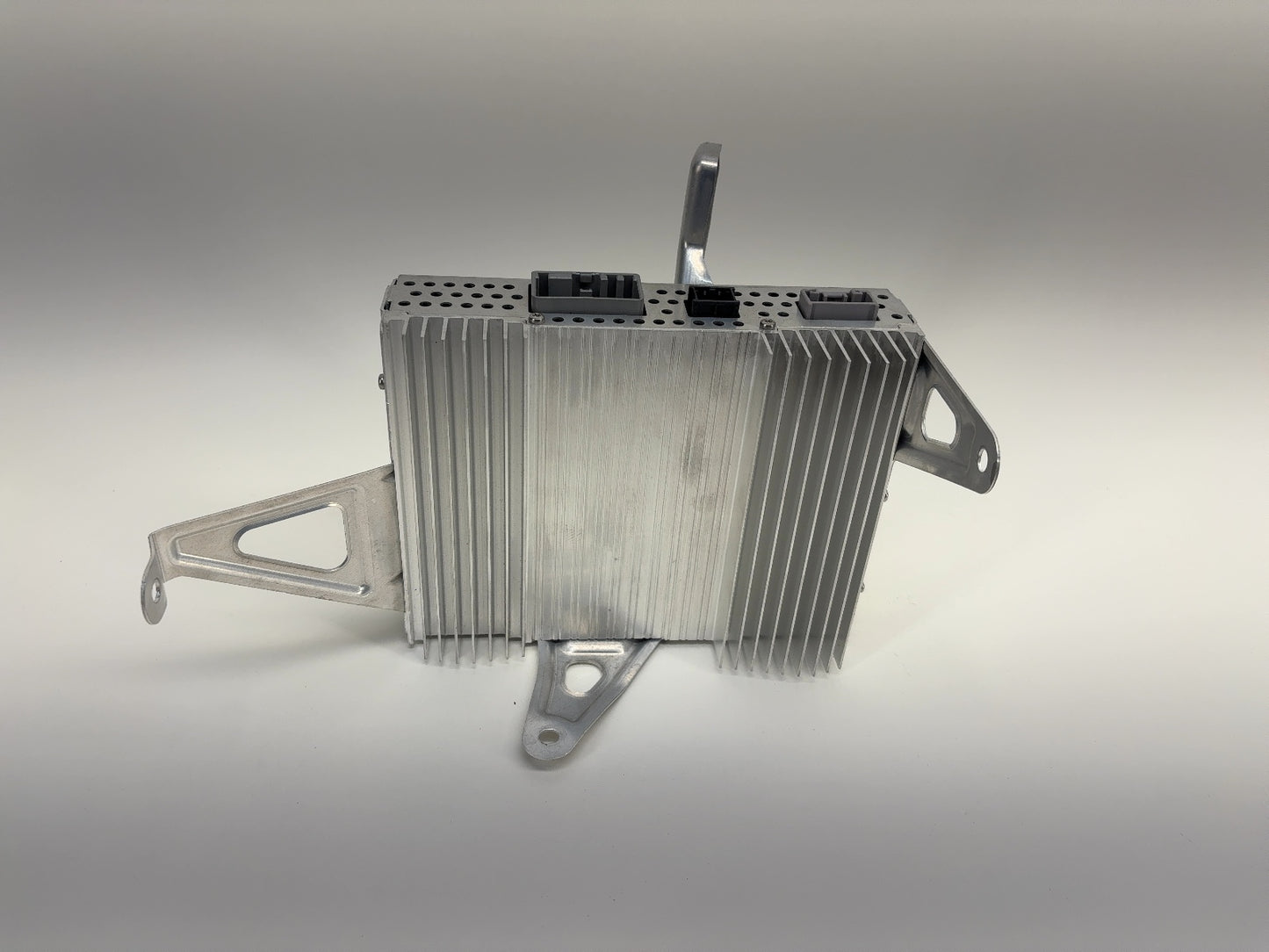 2018 Tesla Model 3 Audio Amplifier External 1079748-00-C
