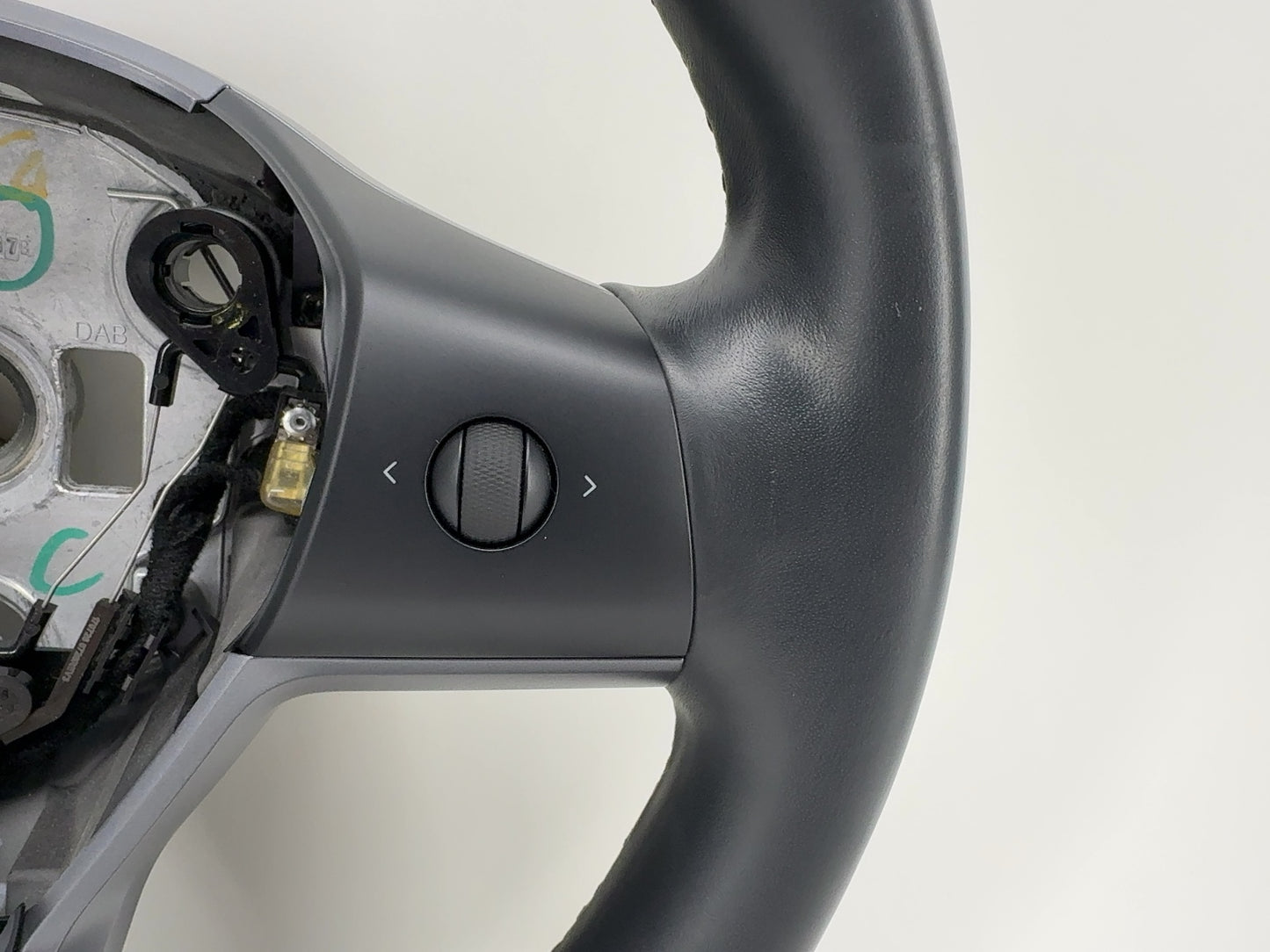 2018 Tesla Model 3 Steering Wheel 1105324-89-E